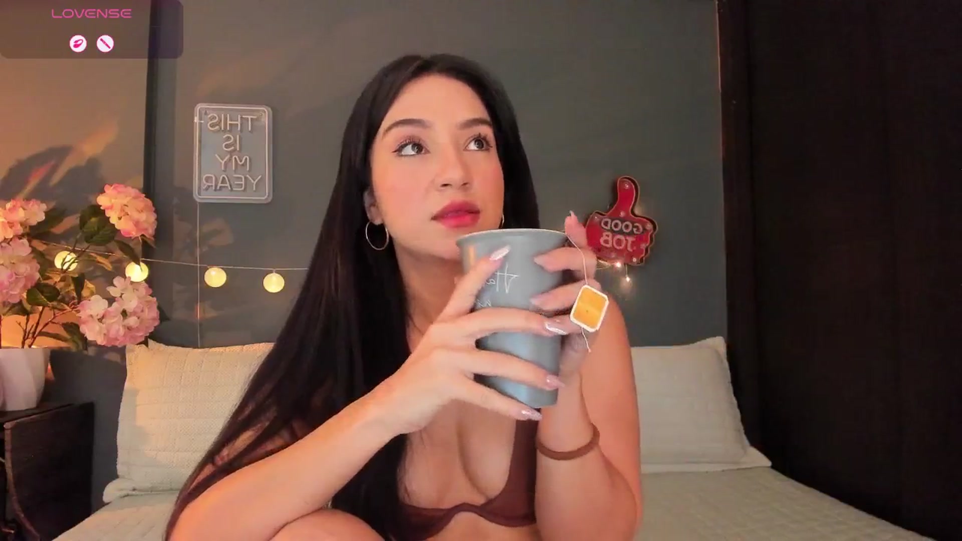 Gallery image thumbnail from dariadiaz_'s myfreecams stream on, 03/11/2026, 16:31 image 5 of 20