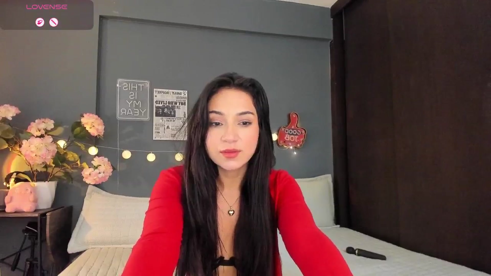 Gallery image thumbnail from dariadiaz_'s myfreecams stream on, 03/30/2026, 18:29 image 6 of 20
