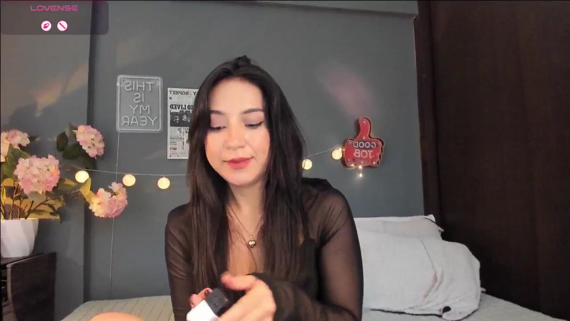 Gallery image thumbnail from dariadiaz_'s myfreecams stream on, 04/05/2026, 17:07 image 6 of 20