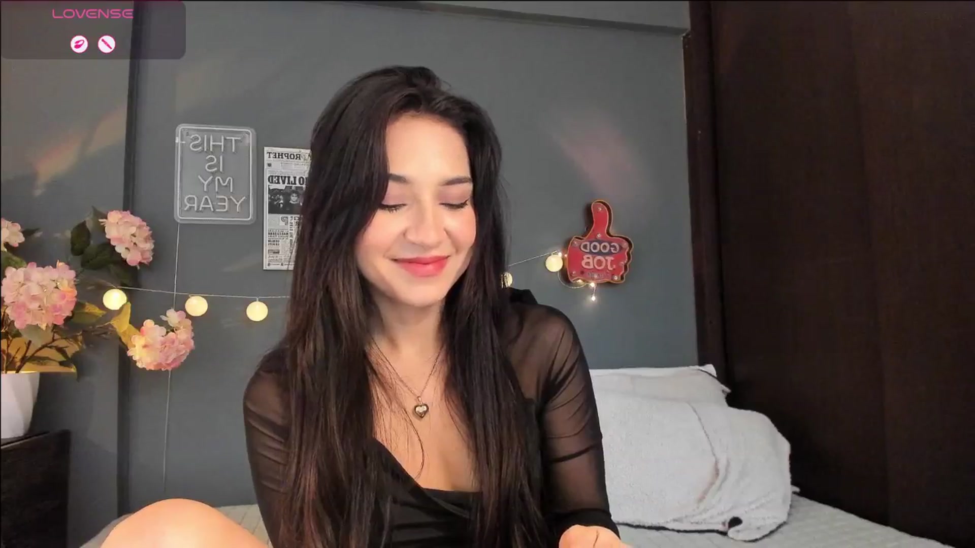 Gallery image thumbnail from dariadiaz_'s myfreecams stream on, 04/05/2026, 17:07 image 4 of 20