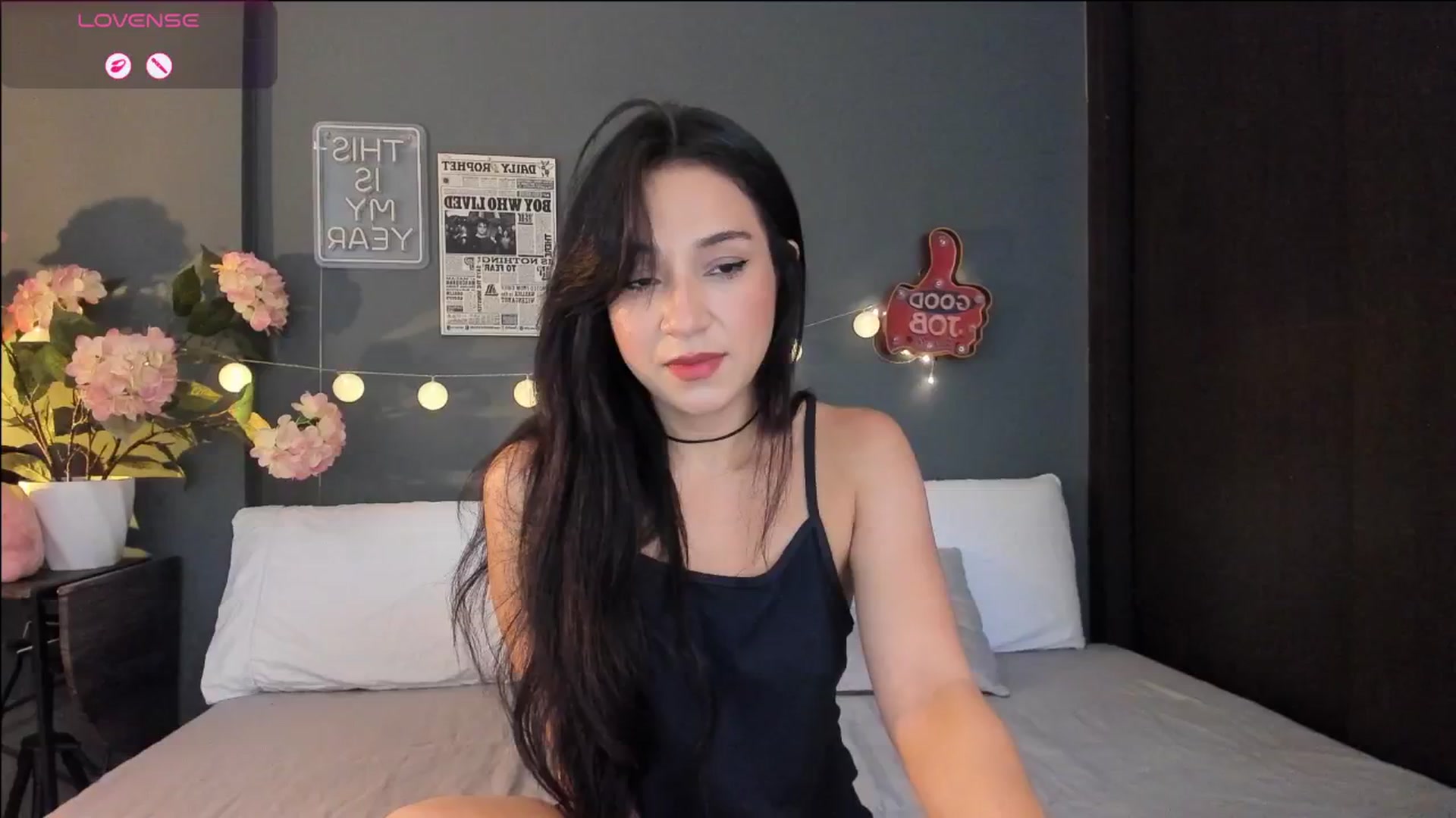 Gallery image thumbnail from dariadiaz_'s myfreecams stream on, 04/08/2026, 17:21 image 1 of 20