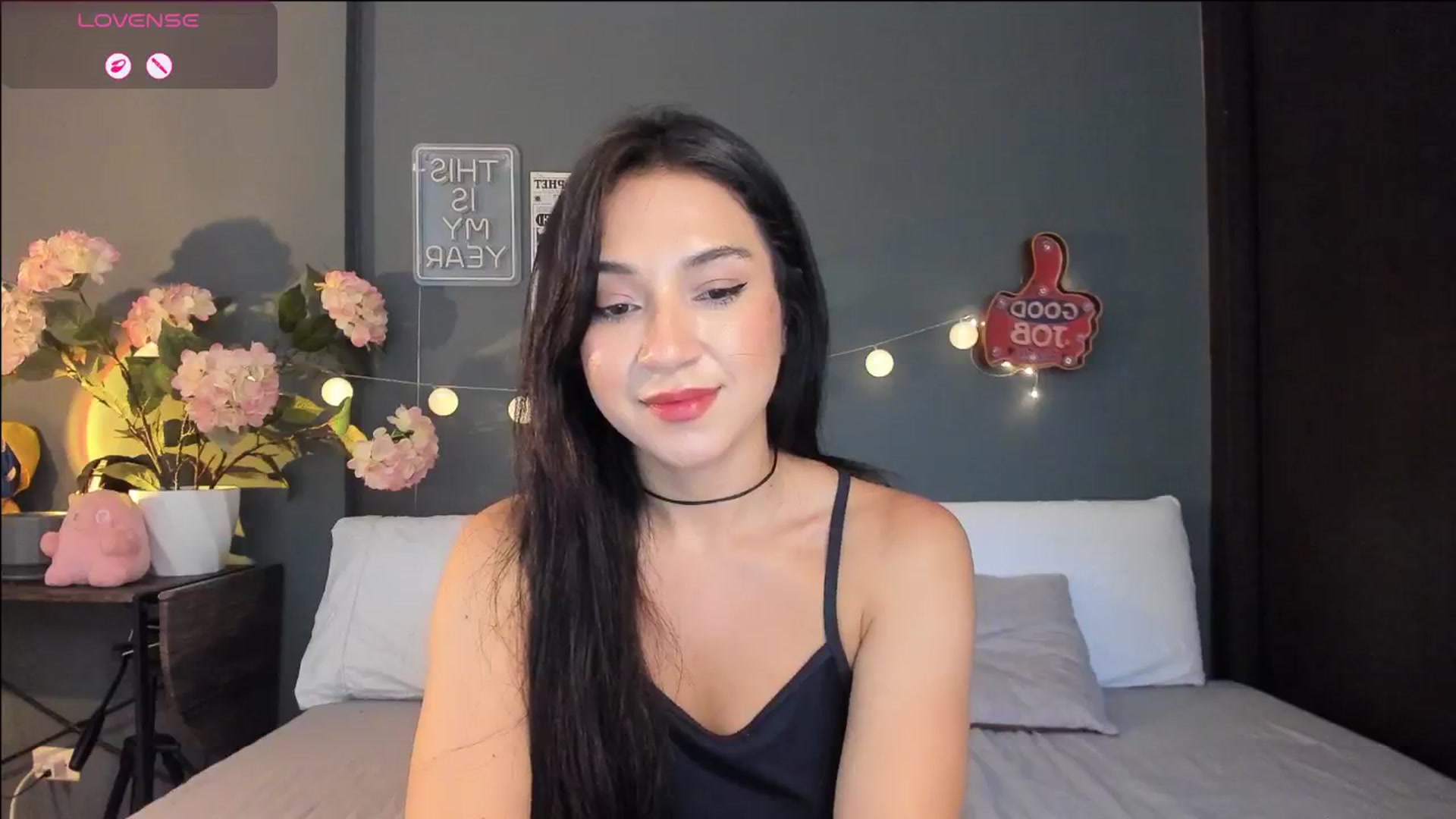 Gallery image thumbnail from dariadiaz_'s myfreecams stream on, 04/08/2026, 17:21 image 11 of 20