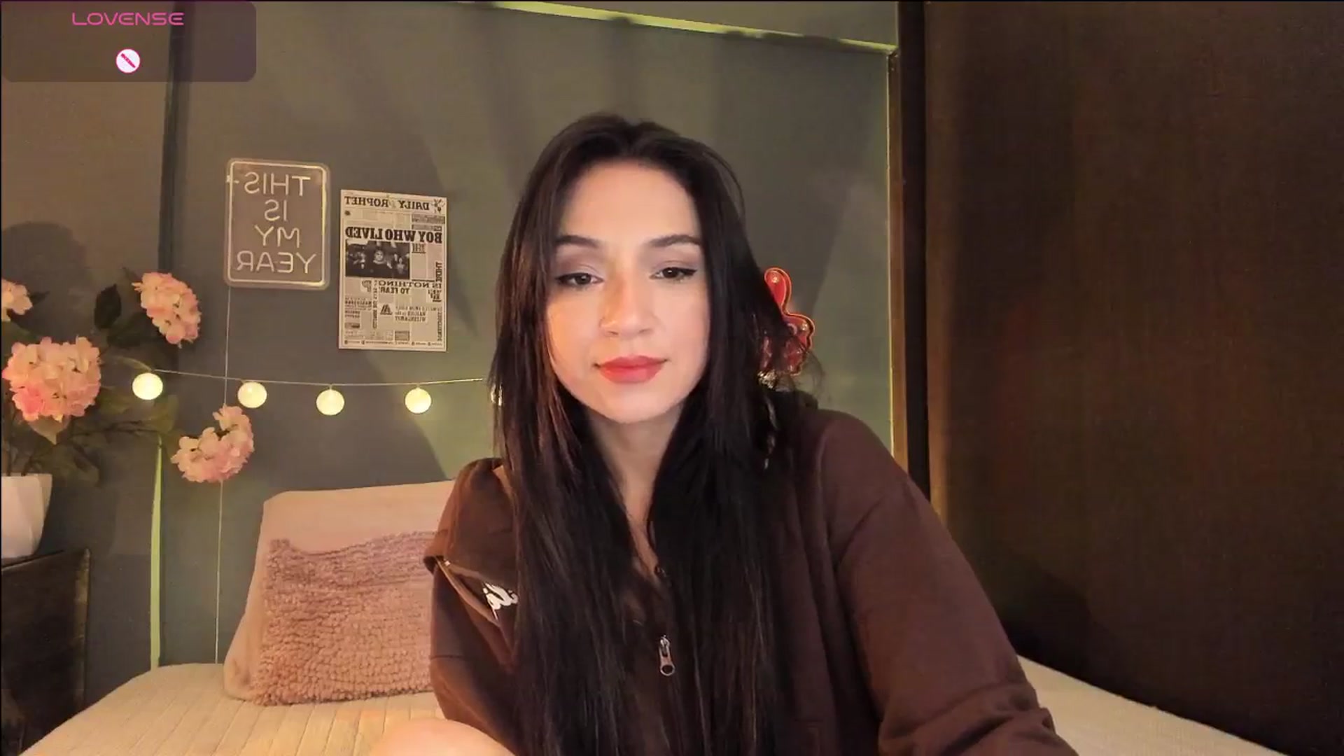 Gallery image thumbnail from dariadiaz_'s myfreecams stream on, 04/18/2026, 18:32 image 20 of 20