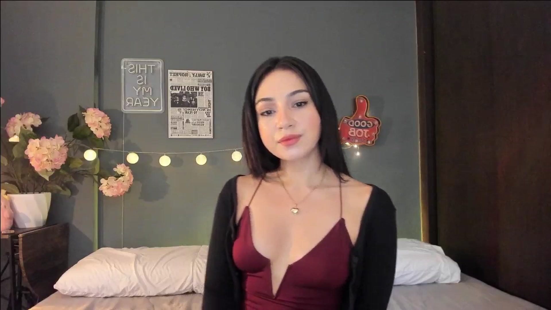 Gallery image thumbnail from dariadiaz_'s myfreecams stream on, 04/21/2026, 14:44 image 5 of 20
