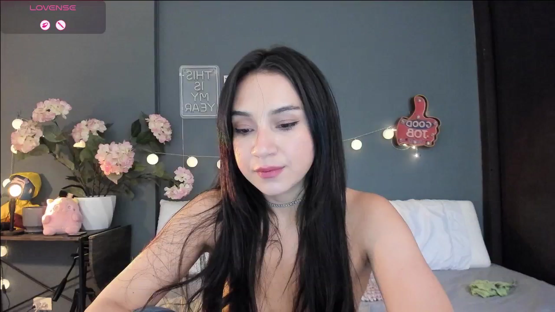 Gallery image thumbnail from dariadiaz_'s myfreecams stream on, 04/22/2026, 18:41 image 2 of 20