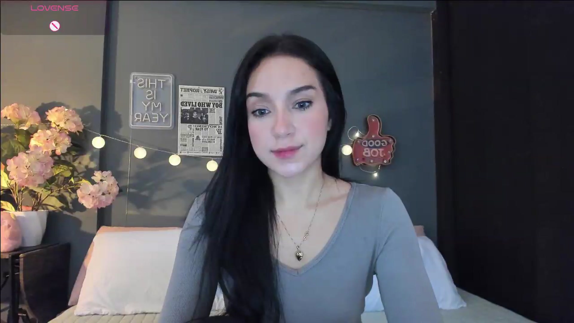 Gallery image thumbnail from dariadiaz_'s myfreecams stream on, 05/26/2026, 17:55 image 4 of 20