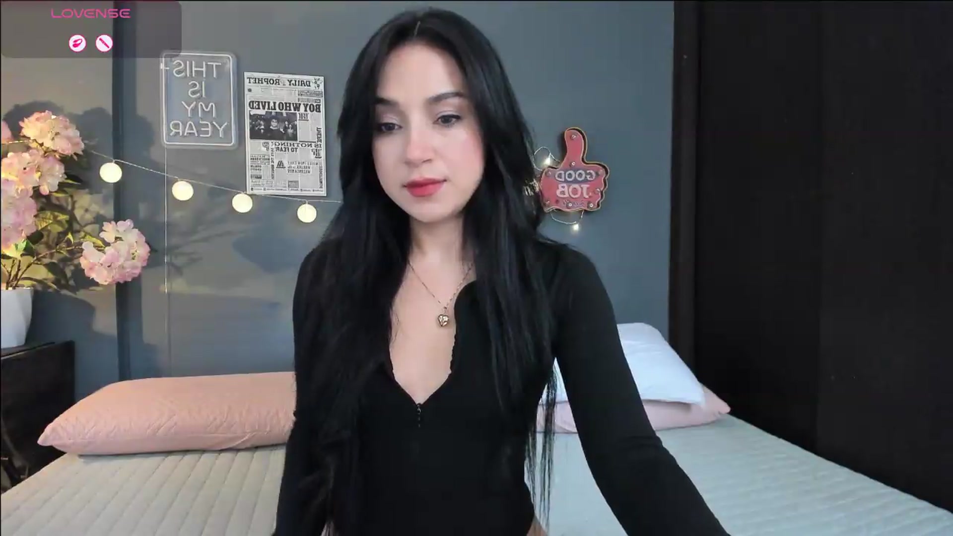Gallery image thumbnail from dariadiaz_'s myfreecams stream on, 05/28/2026, 16:18 image 4 of 20
