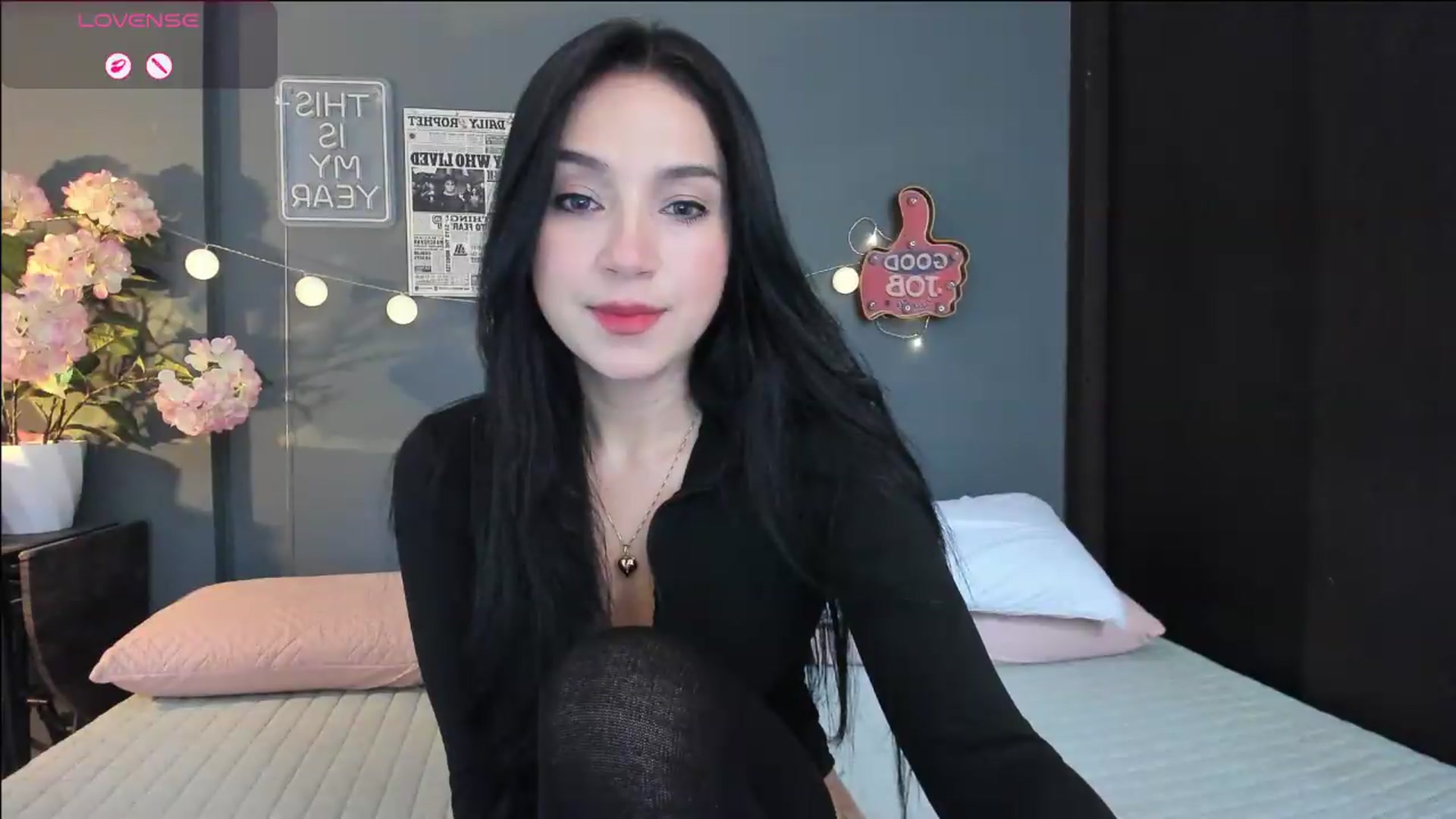 Gallery image thumbnail from dariadiaz_'s myfreecams stream on, 05/28/2026, 16:18 image 2 of 20