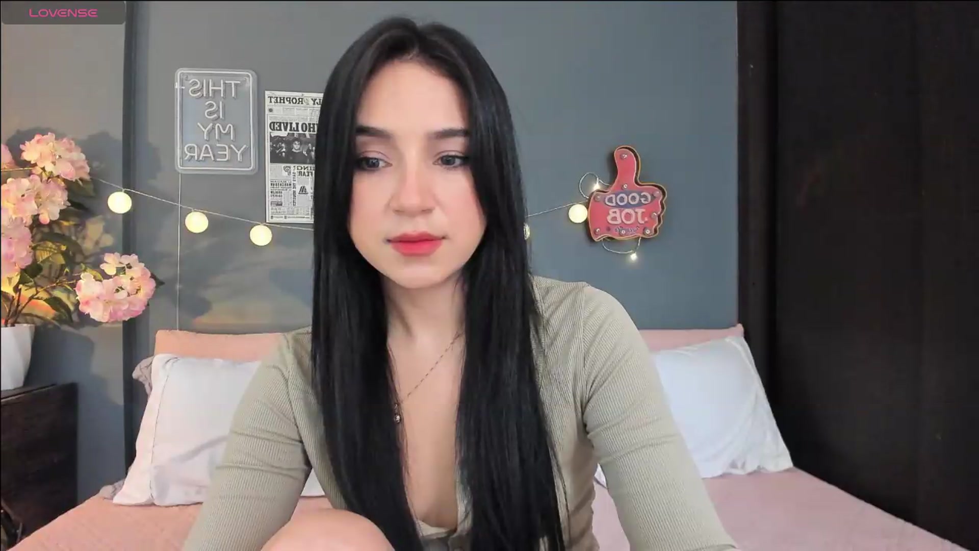 Gallery image thumbnail from dariadiaz_'s myfreecams stream on, 06/02/2026, 15:40 image 19 of 20