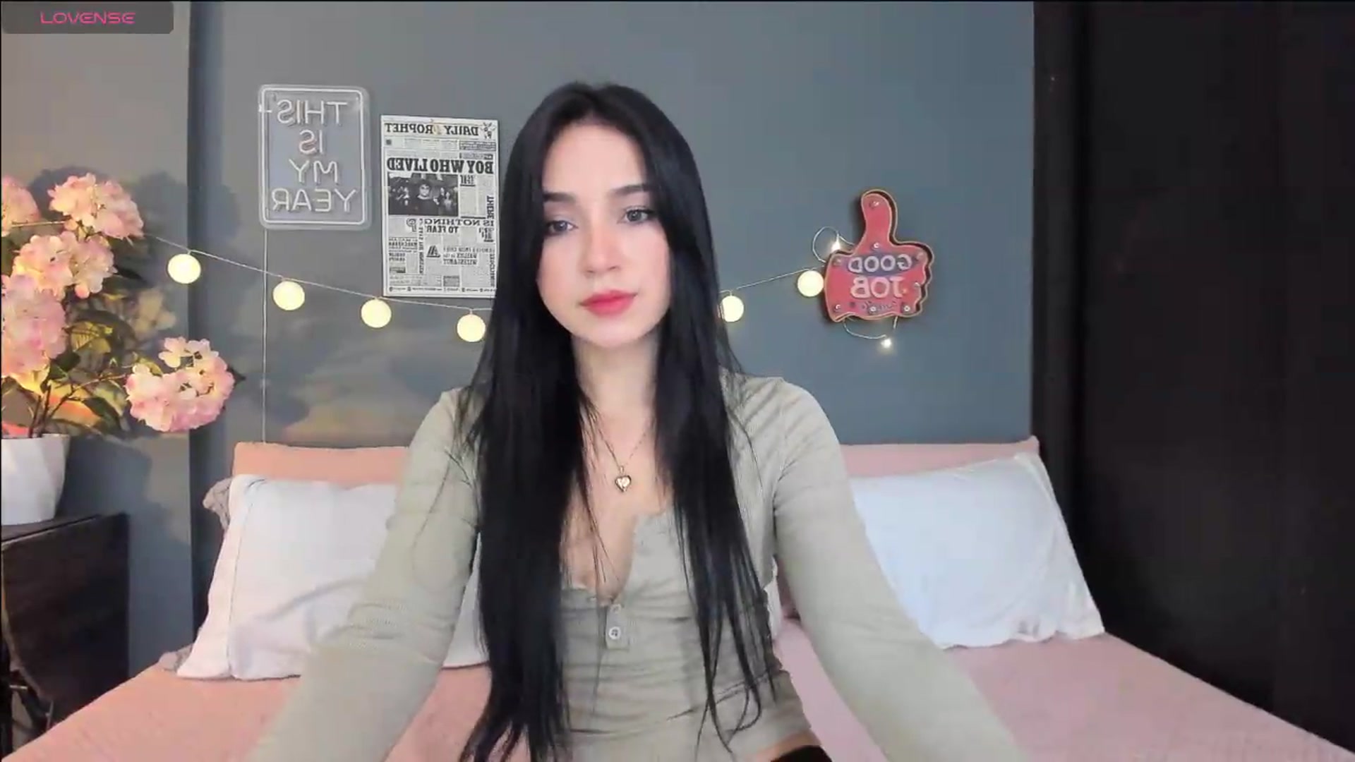 Gallery image thumbnail from dariadiaz_'s myfreecams stream on, 06/02/2026, 15:40 image 4 of 20