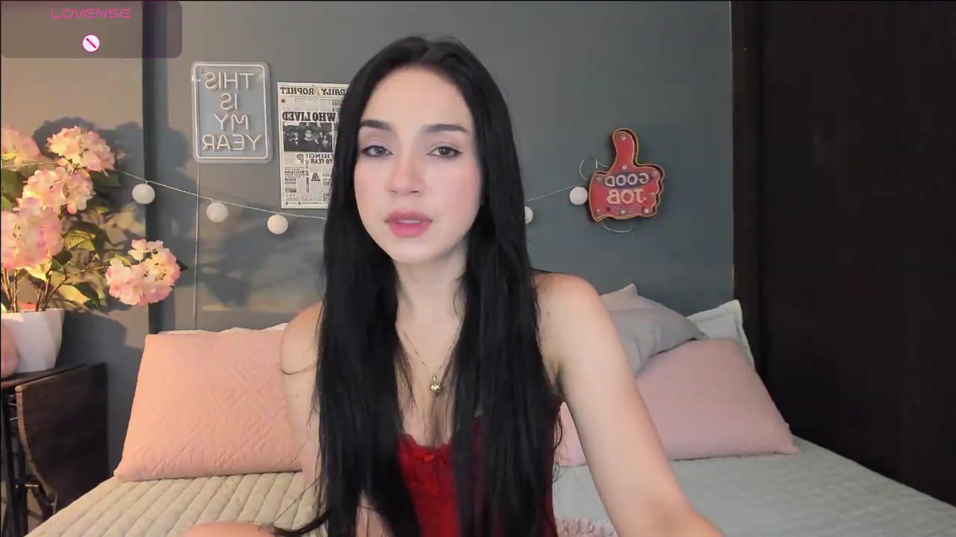 Gallery image thumbnail from dariadiaz_'s myfreecams stream on, 06/03/2026, 17:09 image 2 of 20
