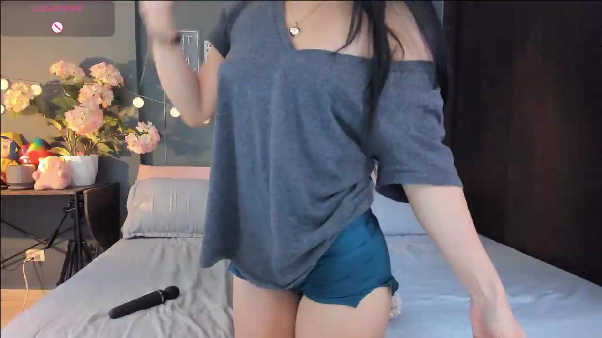 Gallery image thumbnail from dariadiaz_'s myfreecams stream on, 06/09/2026, 15:13 image 9 of 20
