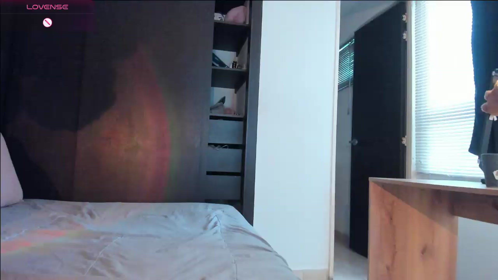 Gallery image thumbnail from dariadiaz_'s myfreecams stream on, 06/10/2026, 17:35 image 1 of 20