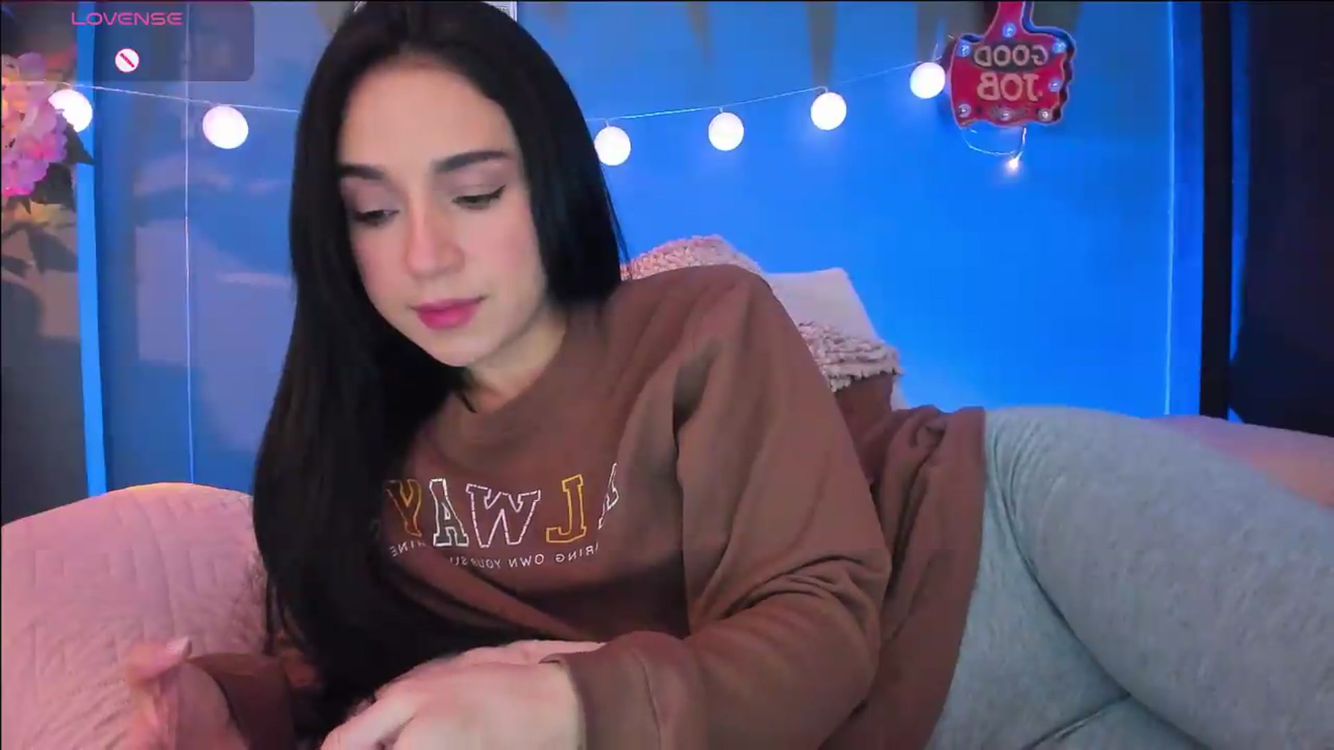 Gallery image thumbnail from dariadiaz_'s myfreecams stream on, 06/16/2026, 17:03 image 19 of 20