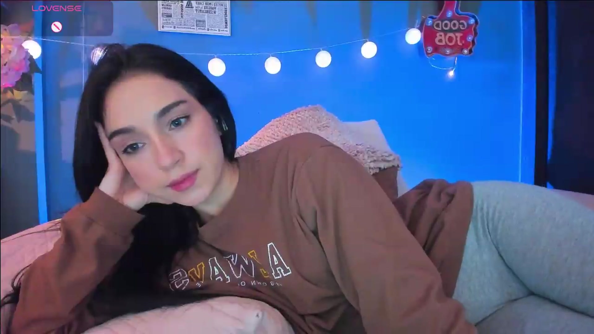 Gallery image thumbnail from dariadiaz_'s myfreecams stream on, 06/16/2026, 17:03 image 18 of 20