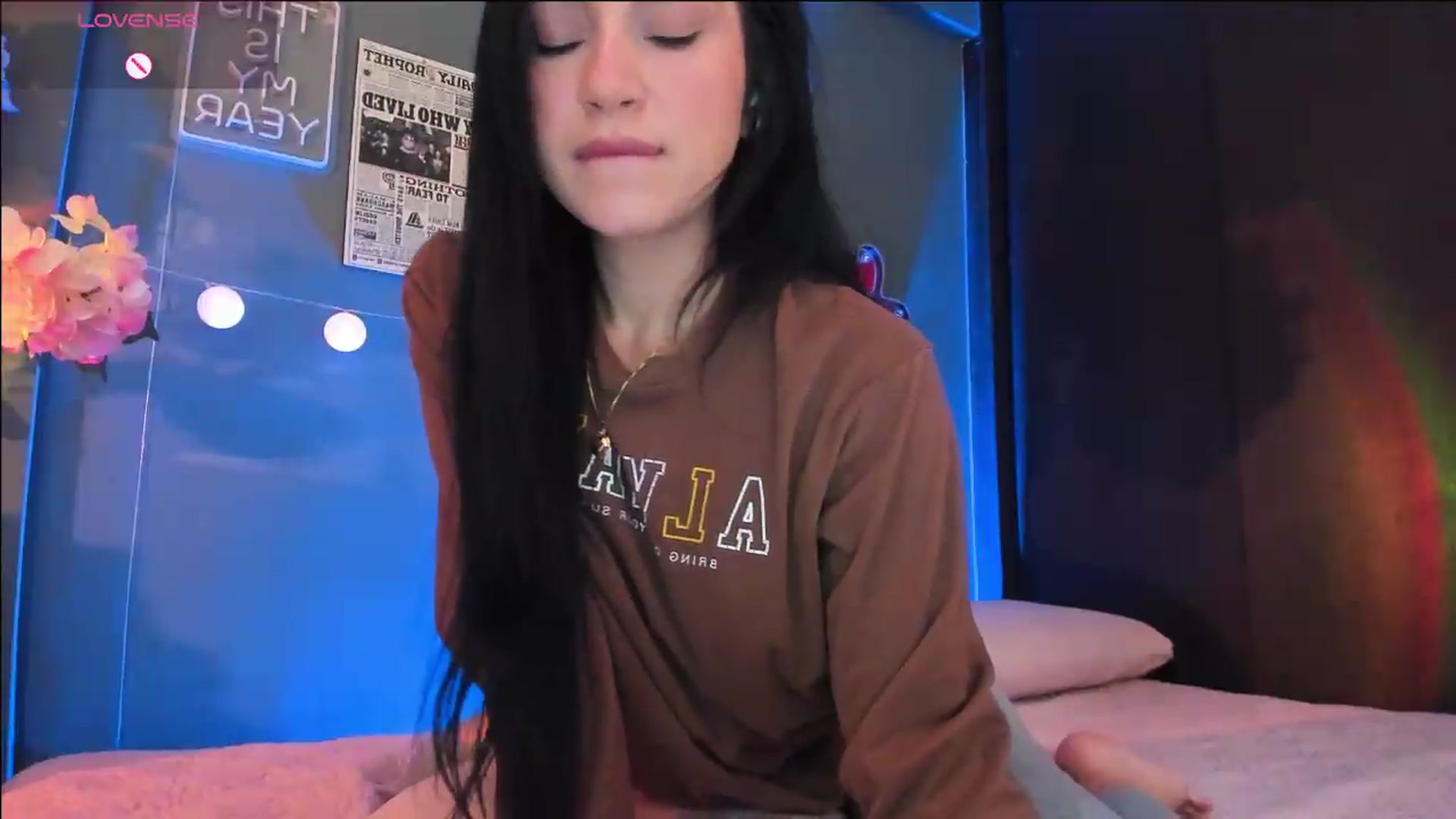 Gallery image thumbnail from dariadiaz_'s myfreecams stream on, 06/16/2026, 18:04 image 9 of 20