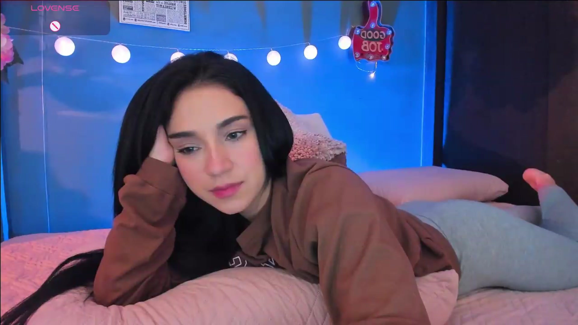 Gallery image thumbnail from dariadiaz_'s myfreecams stream on, 06/16/2026, 18:04 image 3 of 20