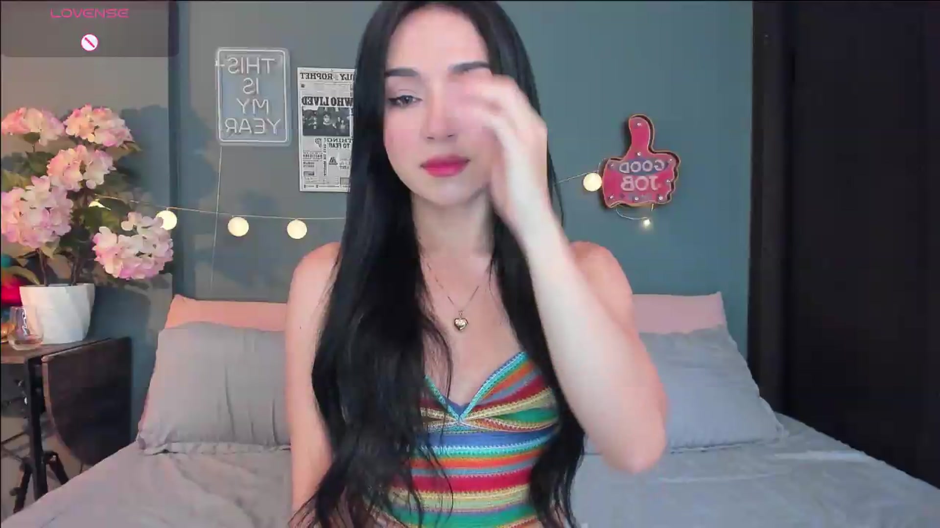 Gallery image thumbnail from dariadiaz_'s myfreecams stream on, 06/24/2026, 16:43 image 8 of 20