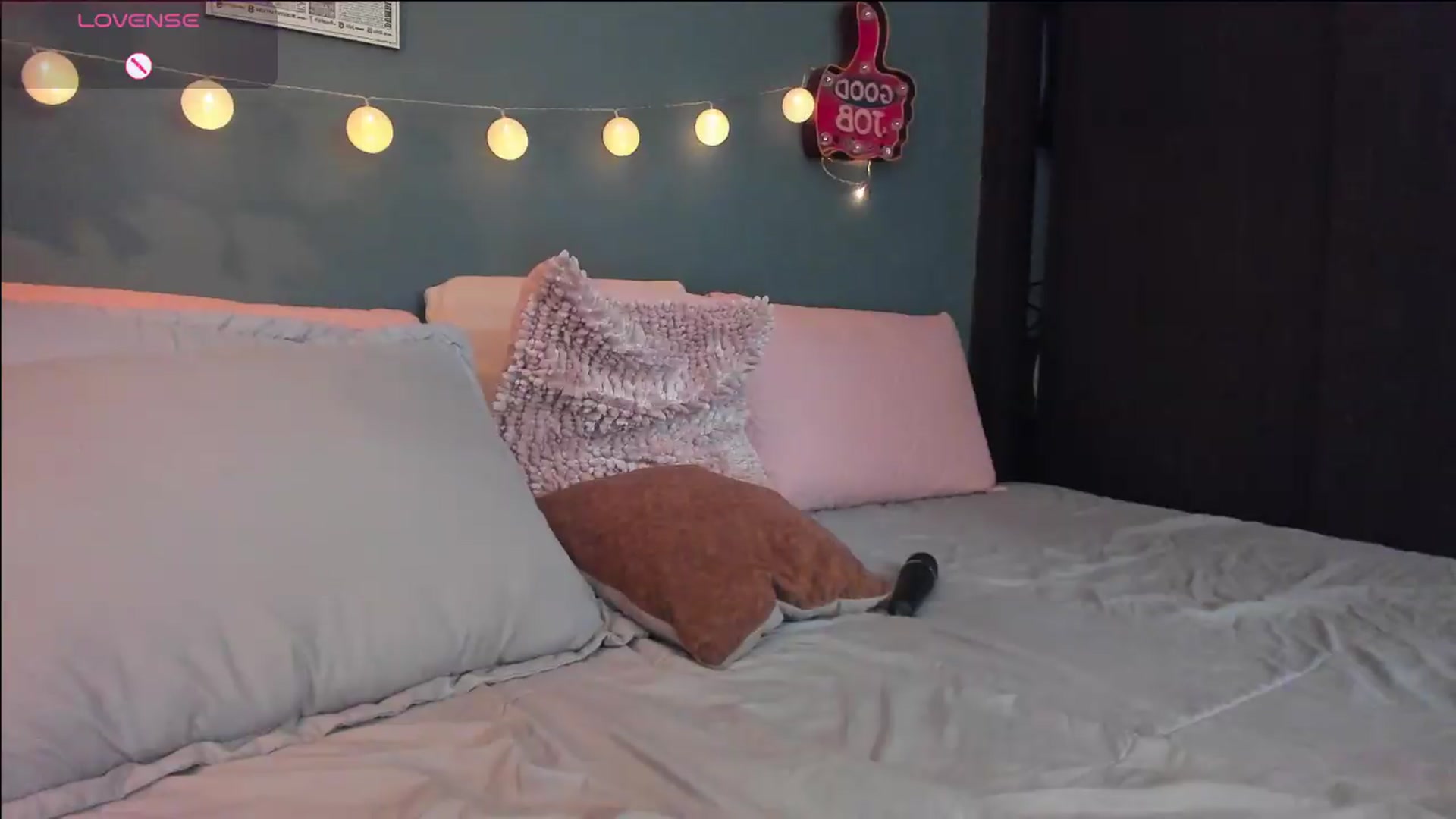 Gallery image thumbnail from dariadiaz_'s myfreecams stream on, 06/24/2026, 17:42 image 18 of 20