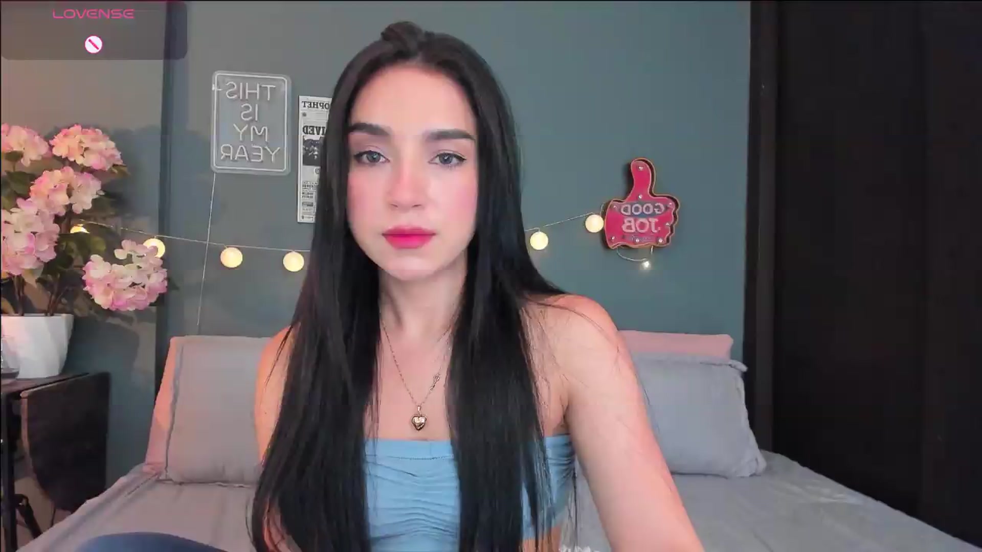 Gallery image thumbnail from dariadiaz_'s myfreecams stream on, 06/25/2026, 16:11 image 15 of 20