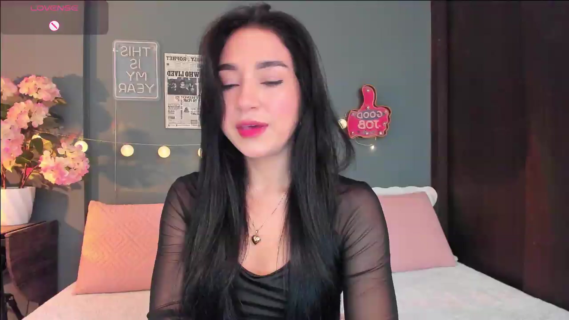Gallery image thumbnail from dariadiaz_'s myfreecams stream on, 06/27/2026, 15:44 image 10 of 20