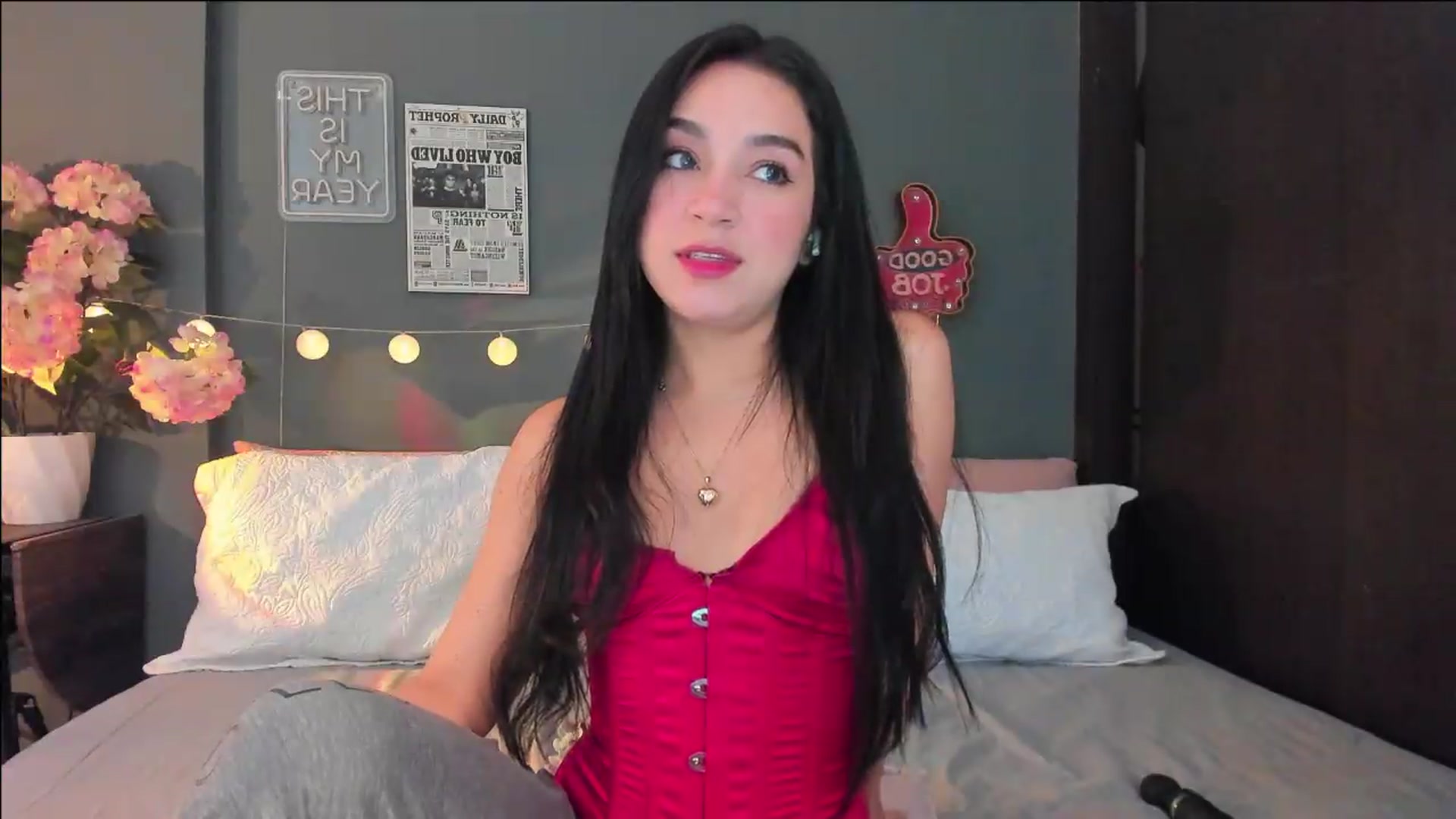 Gallery image thumbnail from dariadiaz_'s myfreecams stream on, 07/04/2026, 16:13 image 2 of 20