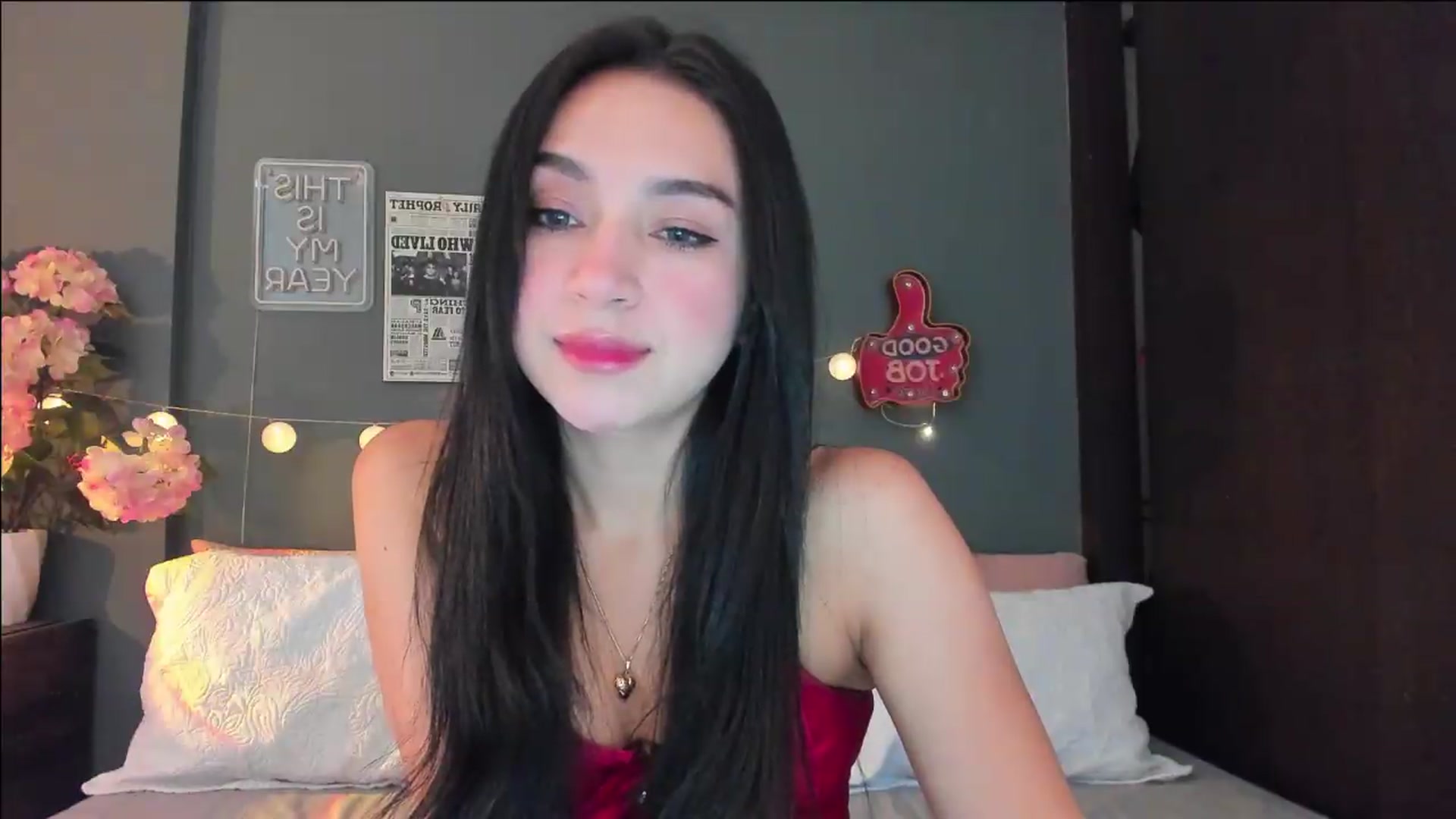 Gallery image thumbnail from dariadiaz_'s myfreecams stream on, 07/04/2026, 16:13 image 11 of 20