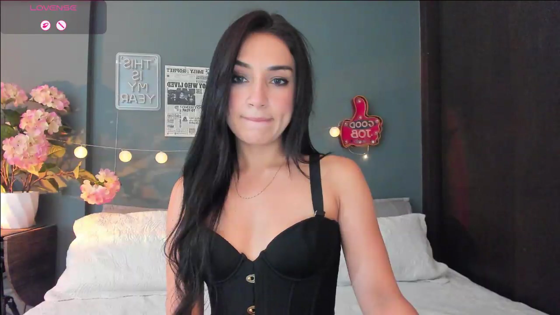 Gallery image thumbnail from dariadiaz_'s myfreecams stream on, 07/20/2026, 07:50 image 2 of 20