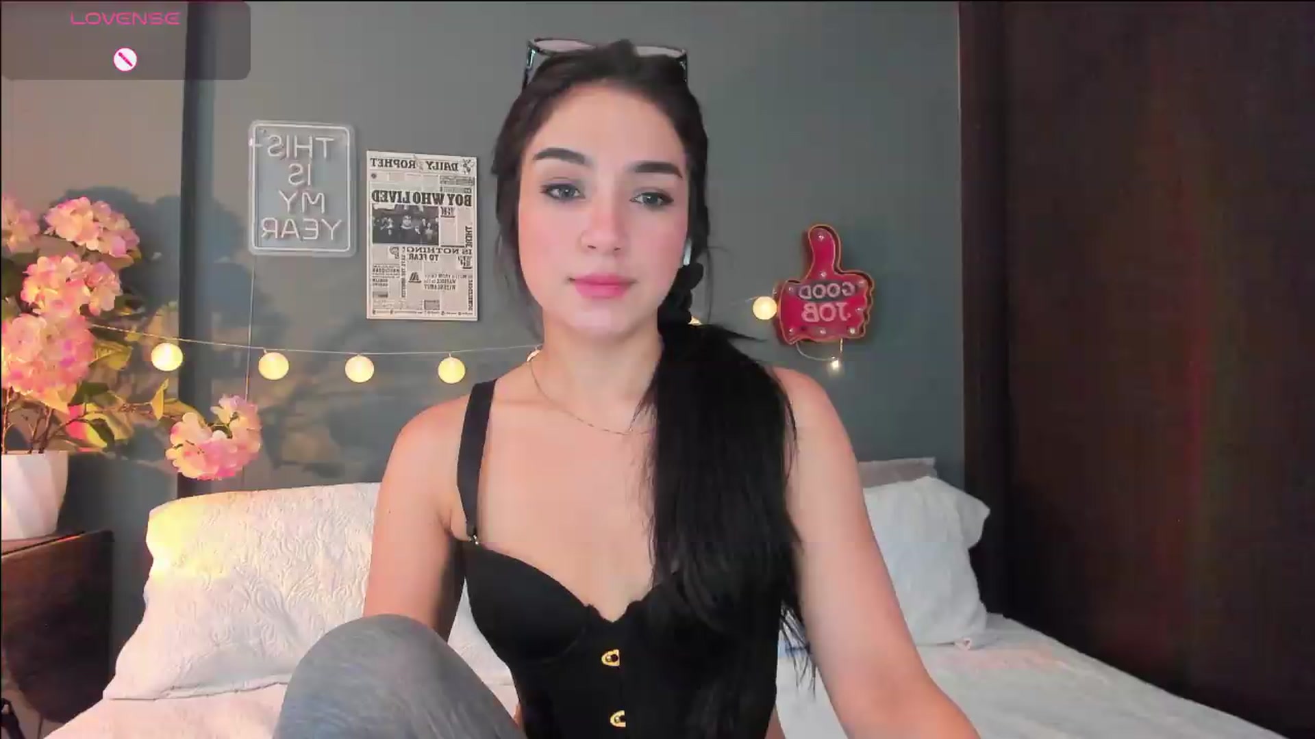 Gallery image thumbnail from dariadiaz_'s myfreecams stream on, 07/20/2026, 16:50 image 1 of 20