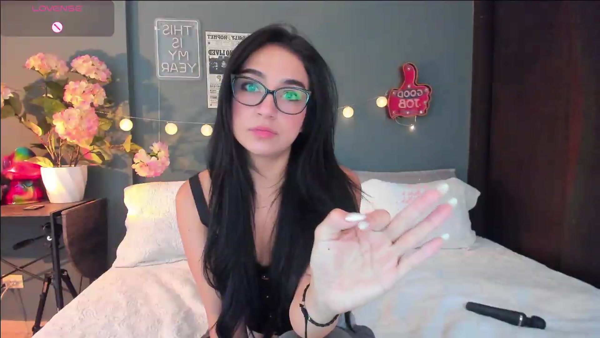 Gallery image thumbnail from dariadiaz_'s myfreecams stream on, 07/20/2026, 18:15 image 19 of 20