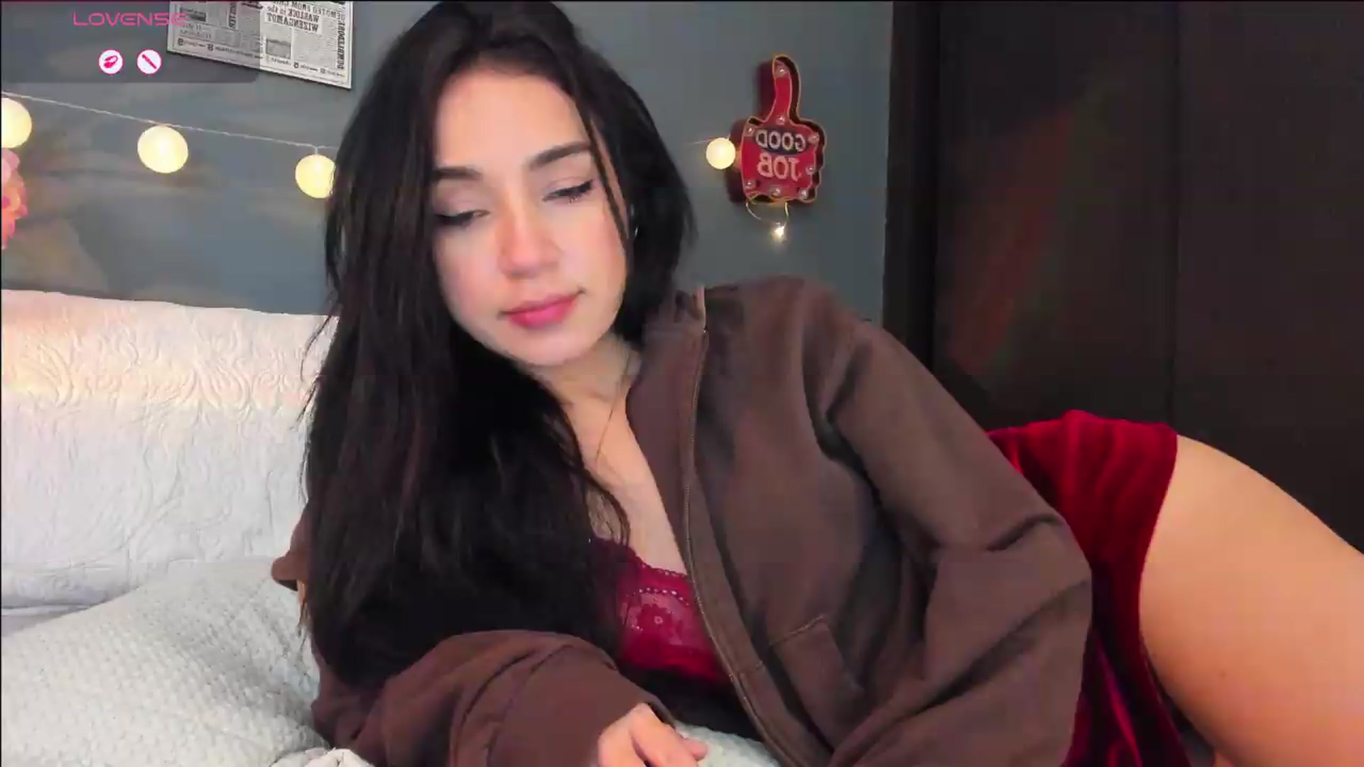 Gallery image thumbnail from dariadiaz_'s myfreecams stream on, 08/04/2026, 08:26 image 16 of 20