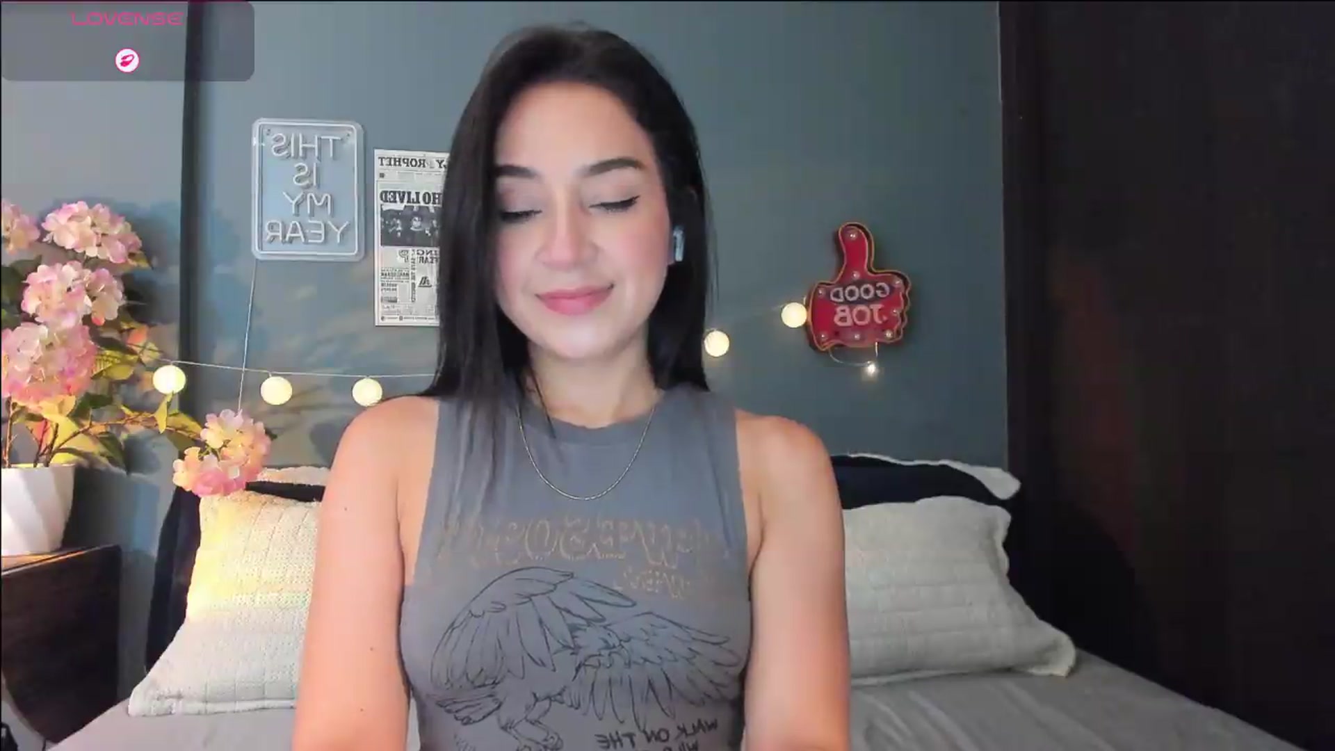 Gallery image thumbnail from dariadiaz_'s myfreecams stream on, 08/12/2026, 07:51 image 15 of 20