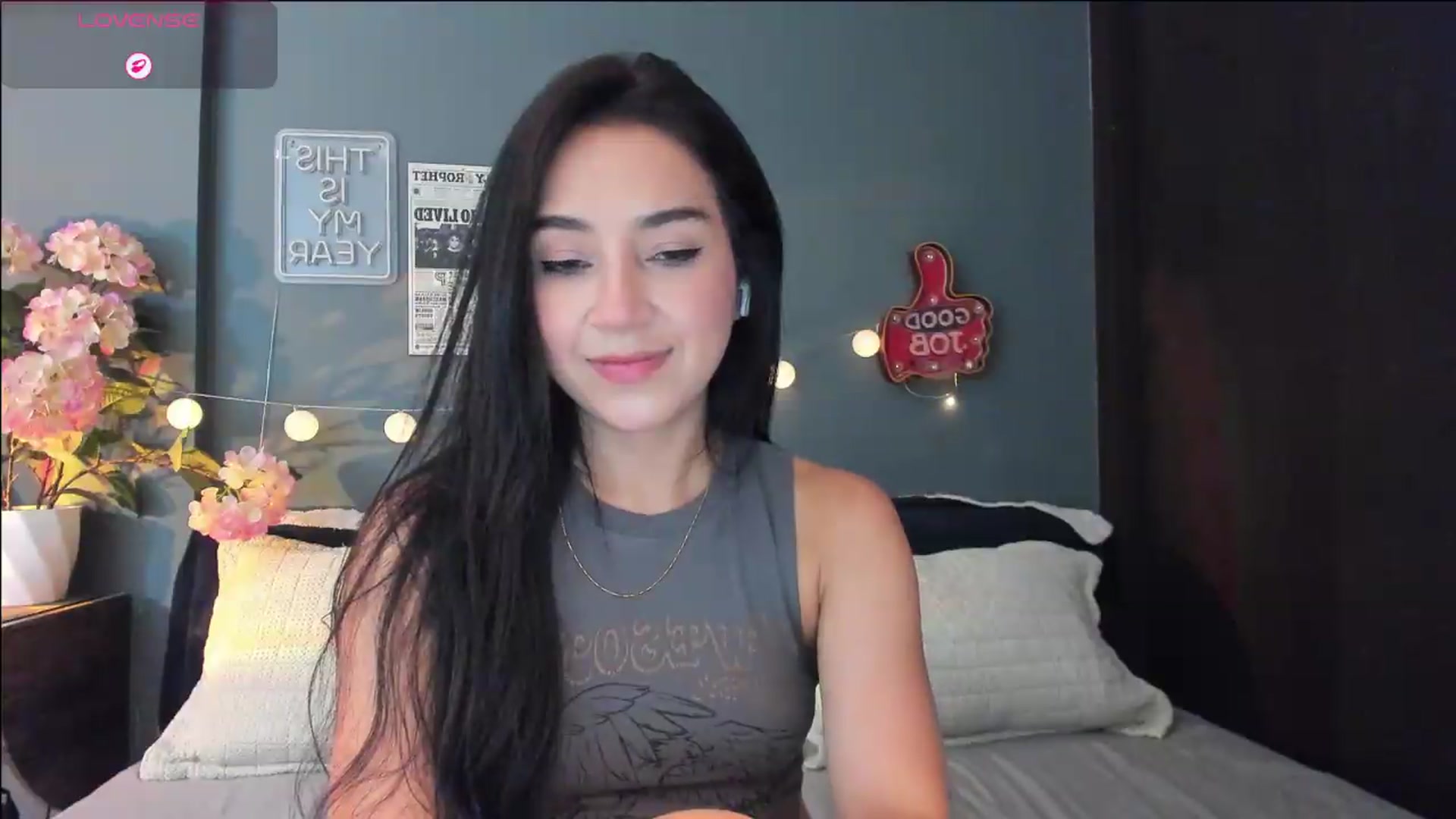Gallery image thumbnail from dariadiaz_'s myfreecams stream on, 08/12/2026, 07:51 image 13 of 20