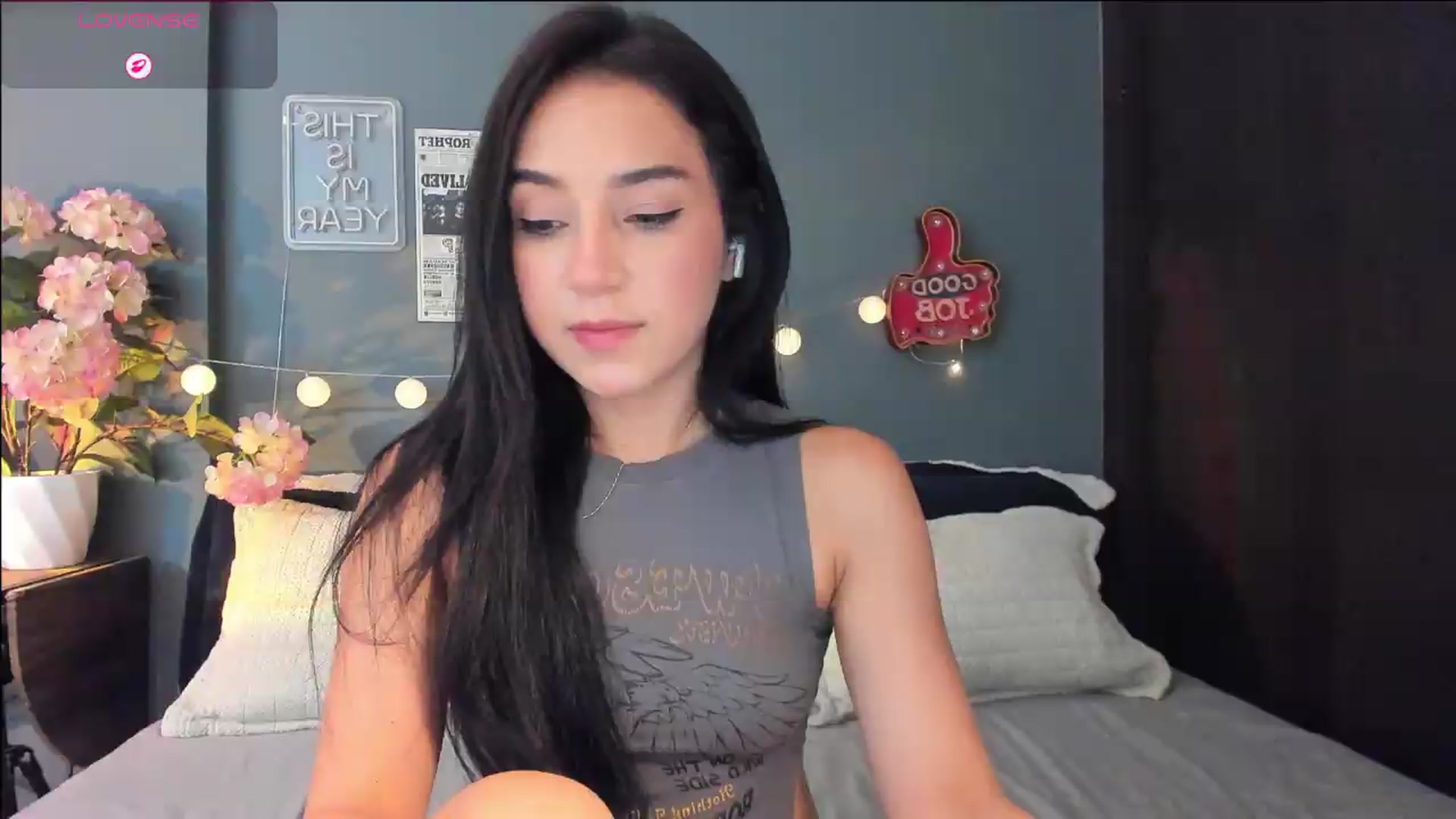 Gallery image thumbnail from dariadiaz_'s myfreecams stream on, 08/12/2026, 07:51 image 1 of 20