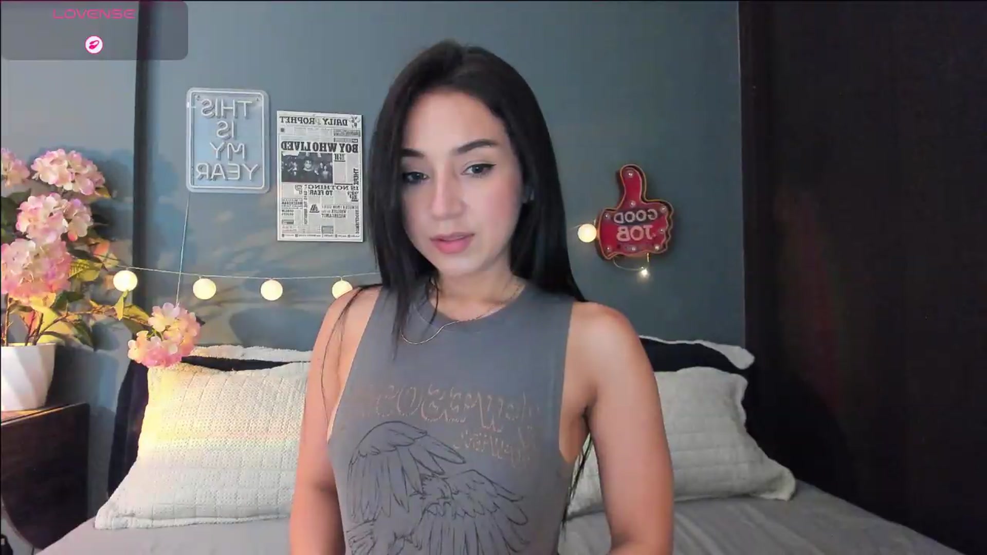 Gallery image thumbnail from dariadiaz_'s myfreecams stream on, 08/12/2026, 07:51 image 10 of 20