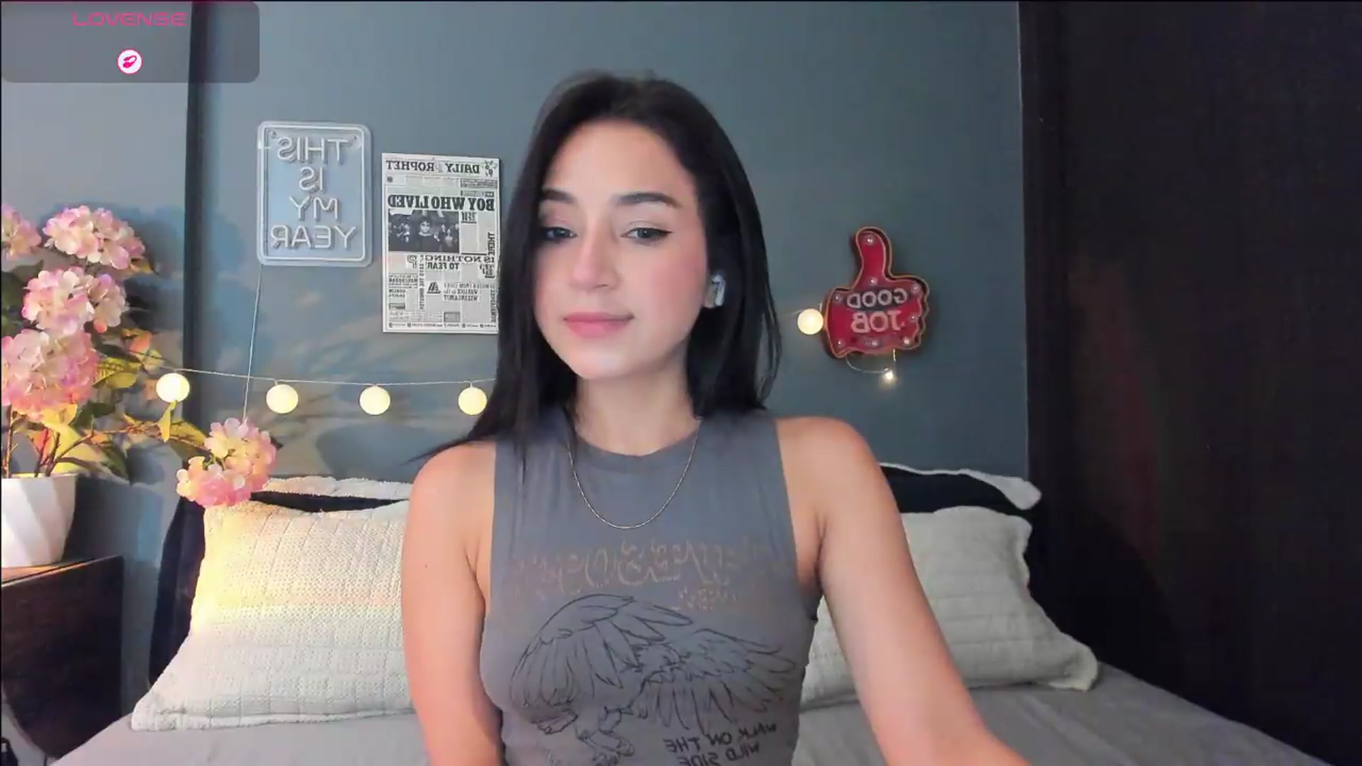 Gallery image thumbnail from dariadiaz_'s myfreecams stream on, 08/12/2026, 07:51 image 16 of 20