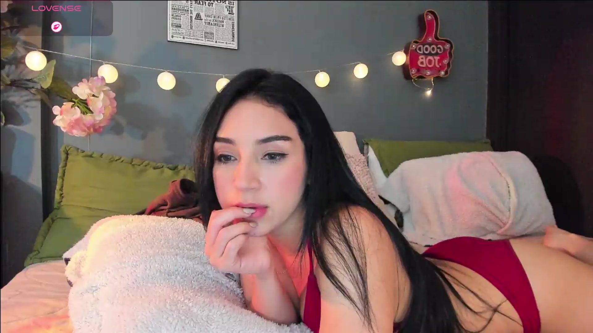Gallery image thumbnail from dariadiaz_'s myfreecams stream on, 08/19/2026, 08:13 image 13 of 20