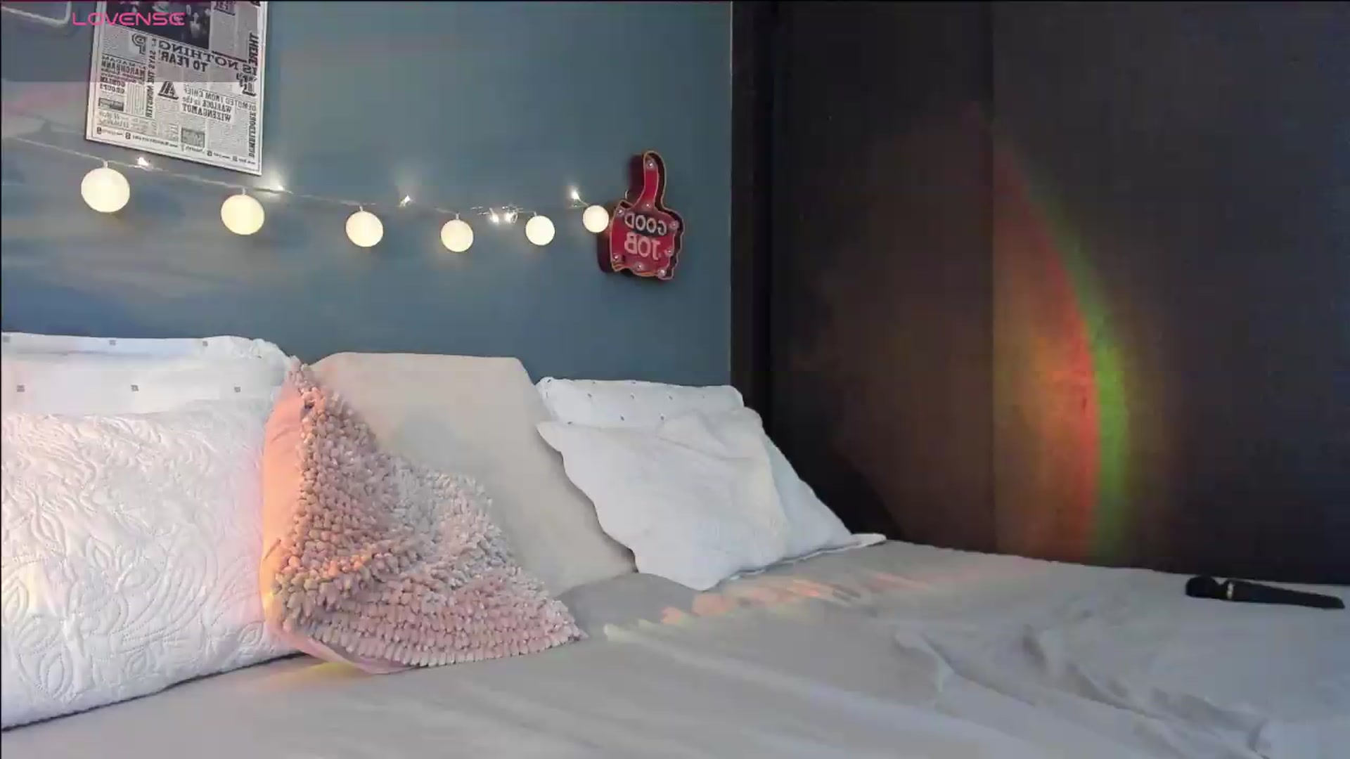 Gallery image thumbnail from dariadiaz_'s myfreecams stream on, 09/01/2026, 07:25 image 12 of 20
