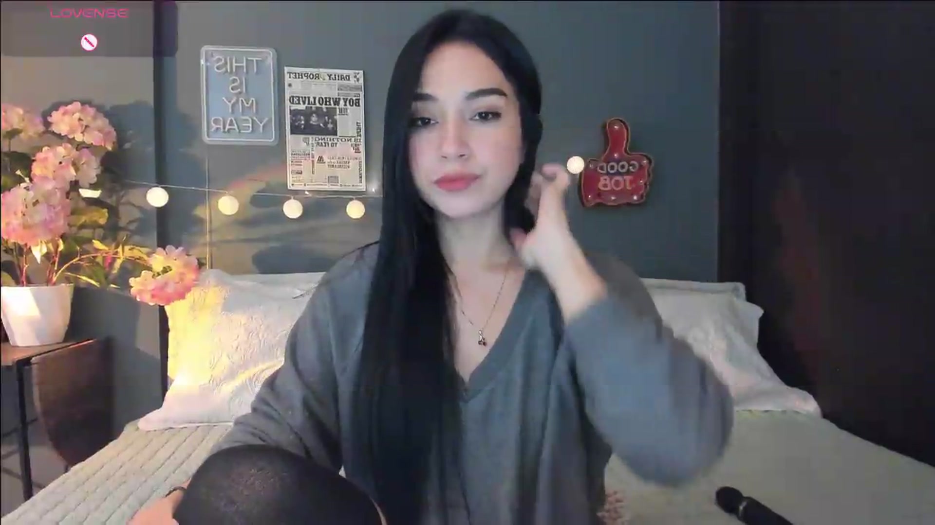 Gallery image thumbnail from dariadiaz_'s myfreecams stream on, 09/06/2026, 08:03 image 4 of 20