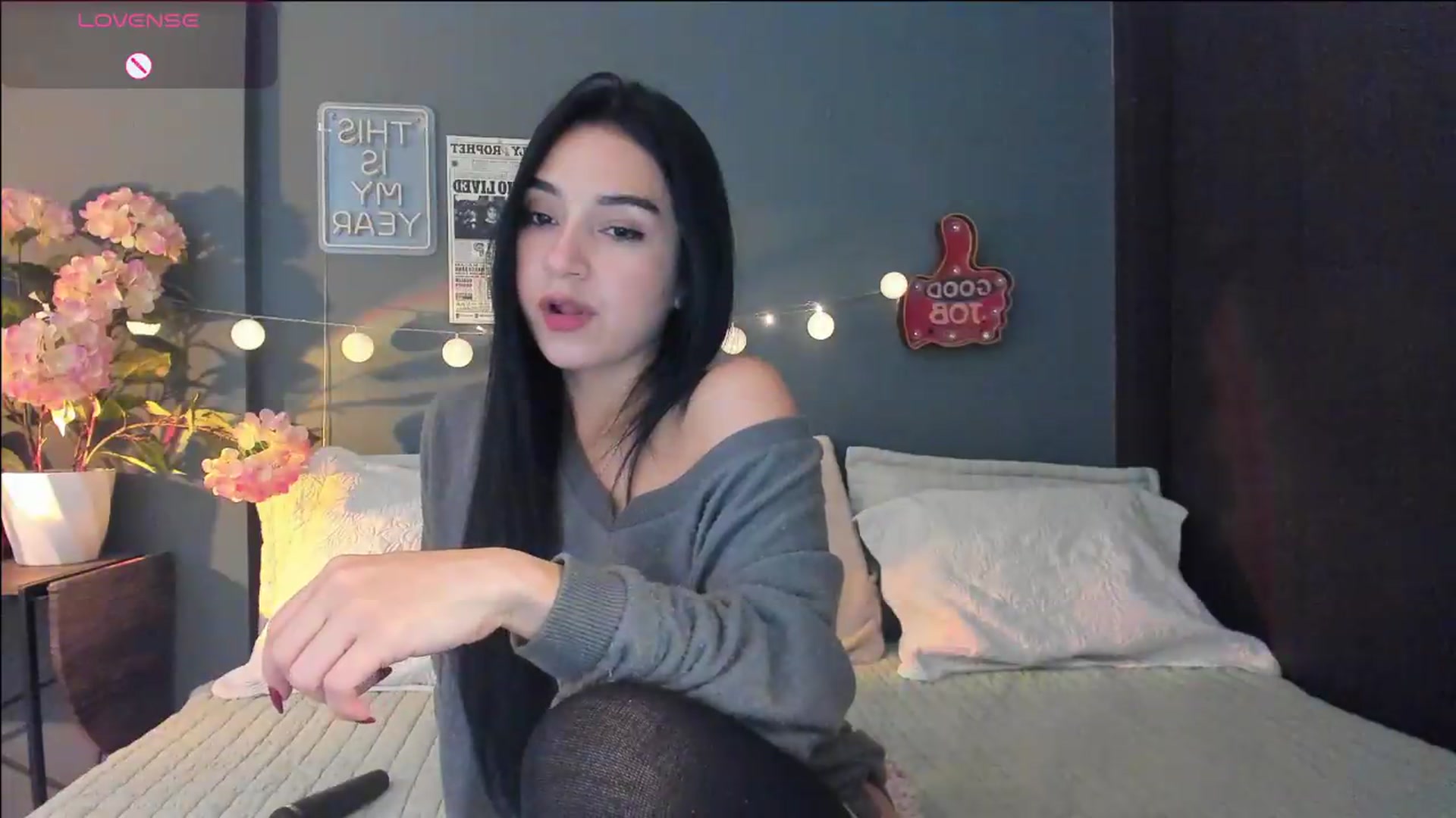 Gallery image thumbnail from dariadiaz_'s myfreecams stream on, 09/06/2026, 08:03 image 10 of 20