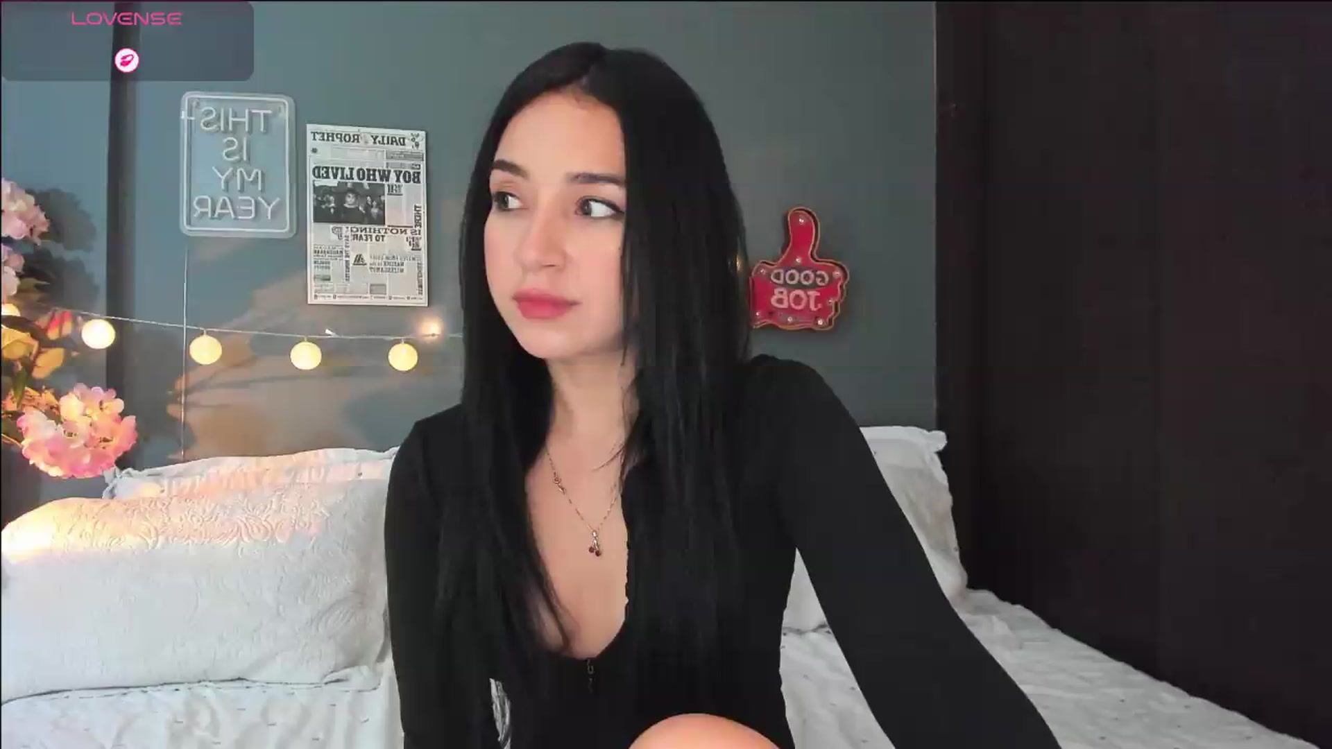 Gallery image thumbnail from dariadiaz_'s myfreecams stream on, 09/09/2026, 07:16 image 5 of 20