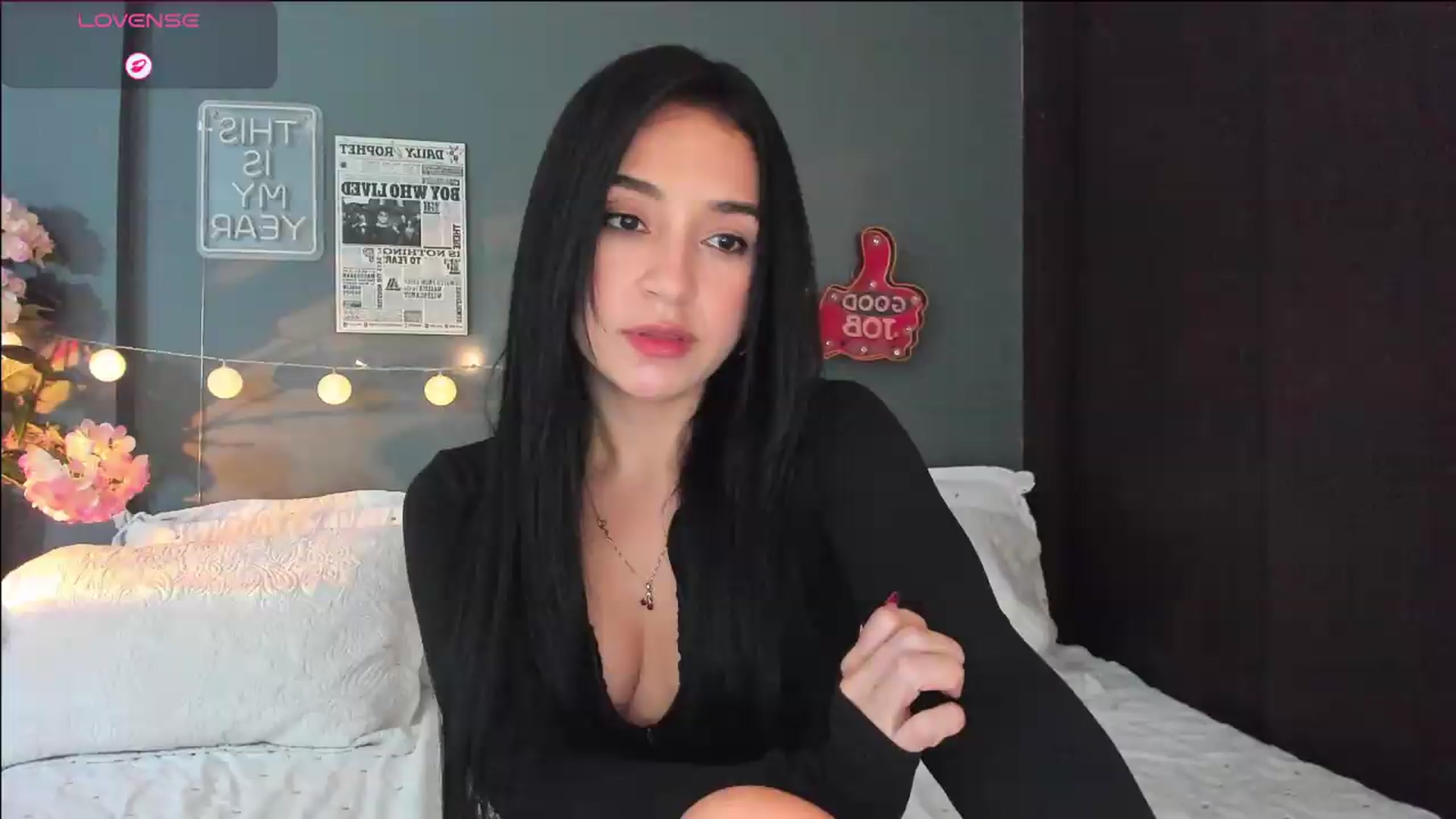 Gallery image thumbnail from dariadiaz_'s myfreecams stream on, 09/09/2026, 07:16 image 4 of 20