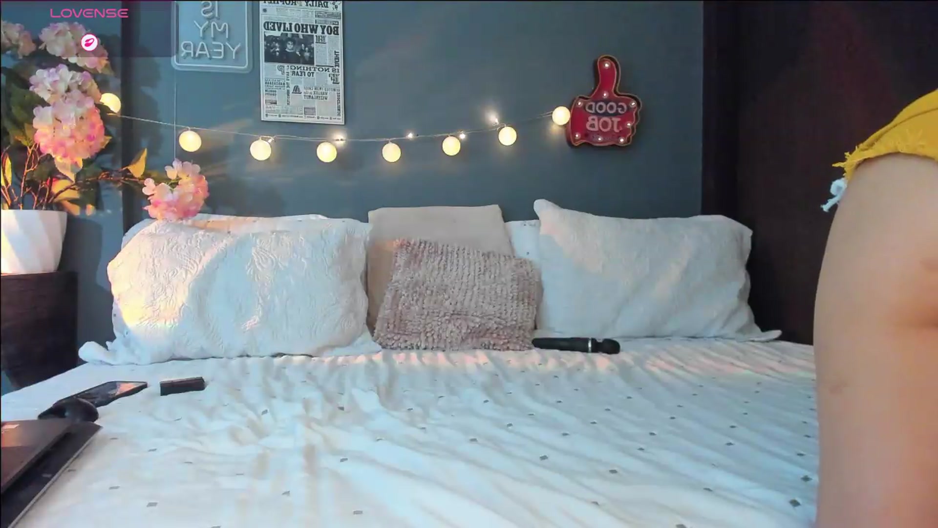 Gallery image thumbnail from dariadiaz_'s myfreecams stream on, 09/13/2026, 08:48 image 8 of 20