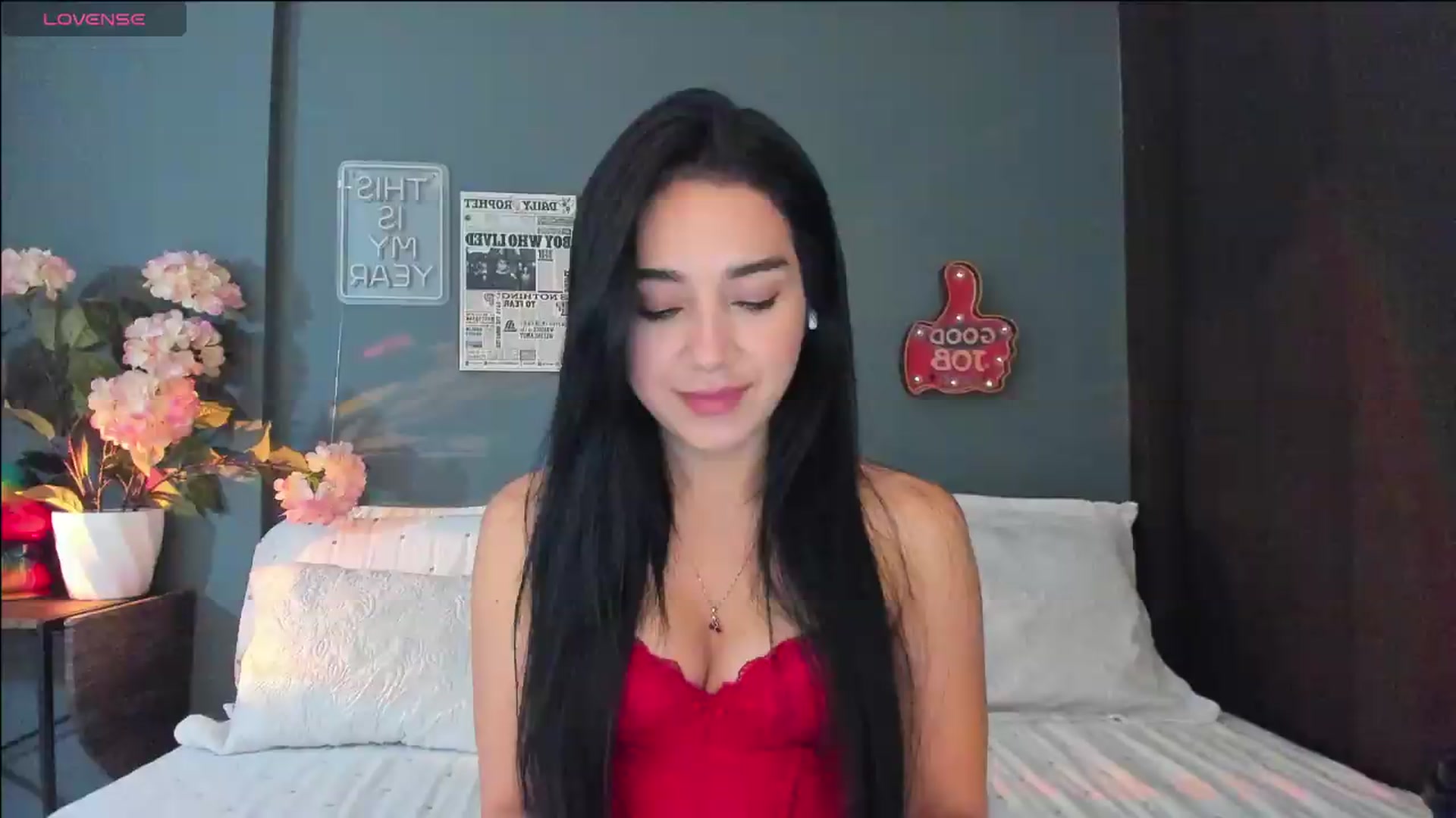 Gallery image thumbnail from dariadiaz_'s myfreecams stream on, 09/14/2026, 09:43 image 2 of 20
