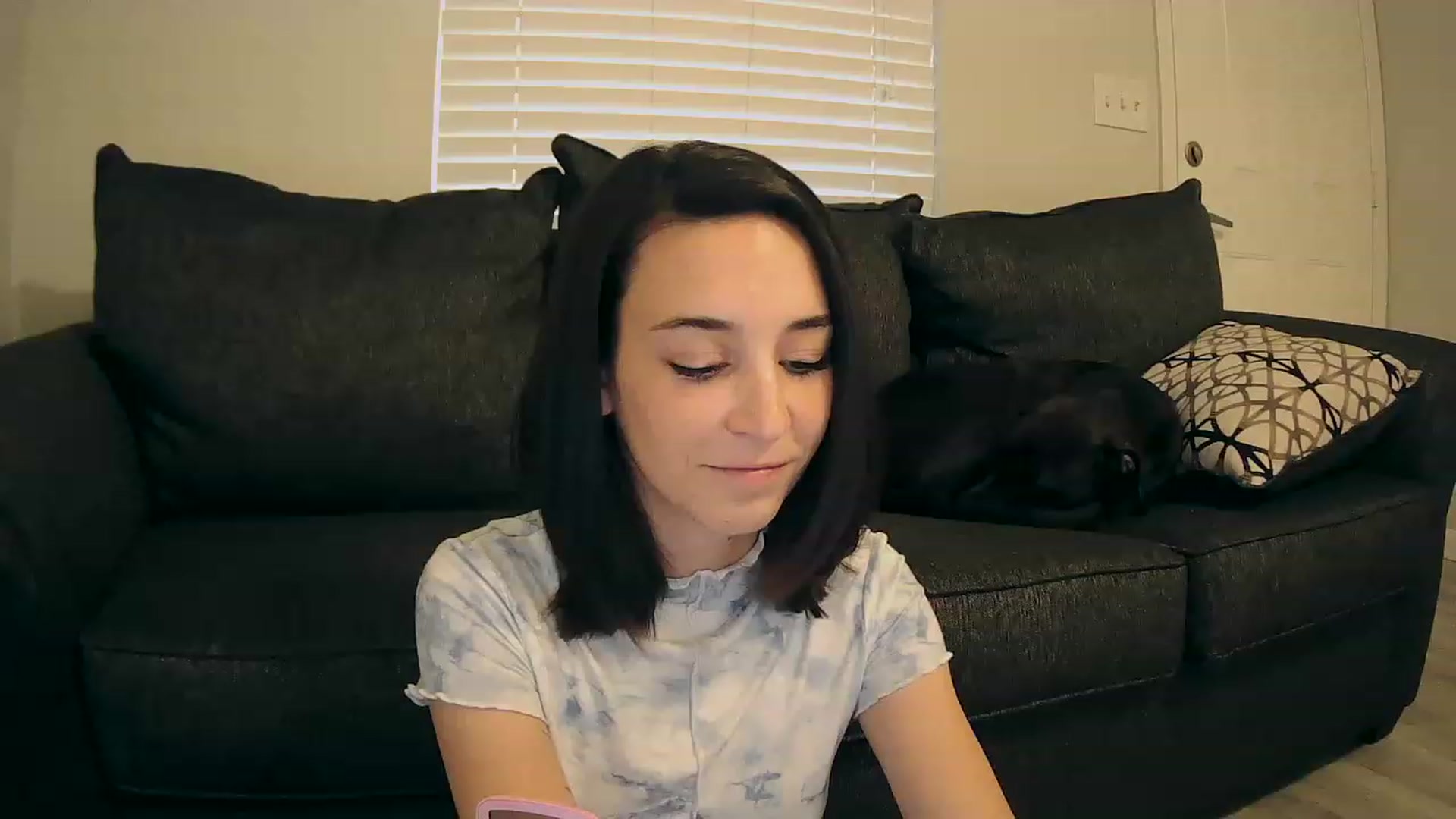 Gallery image thumbnail from datassjay's myfreecams stream on, 05/03/2023, 11:56 image 15 of 20
