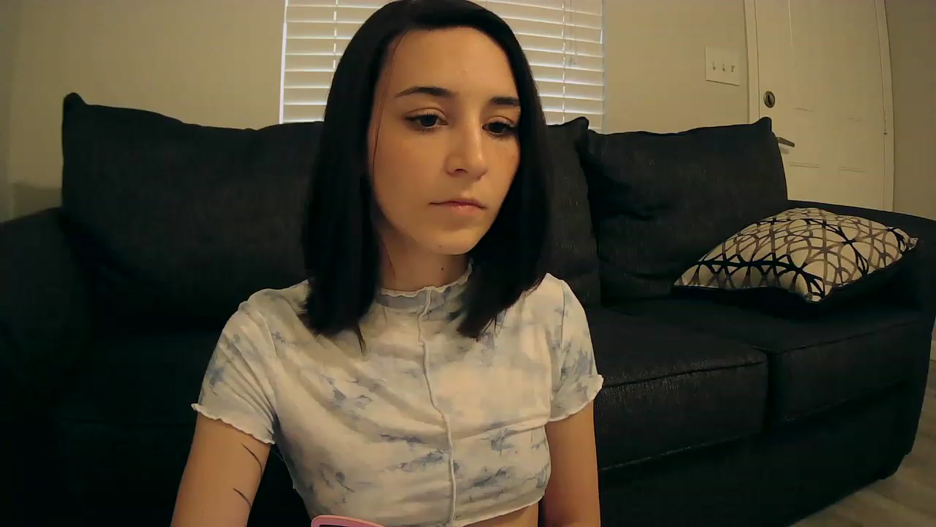 Gallery image thumbnail from datassjay's myfreecams stream on, 05/03/2023, 11:56 image 19 of 20