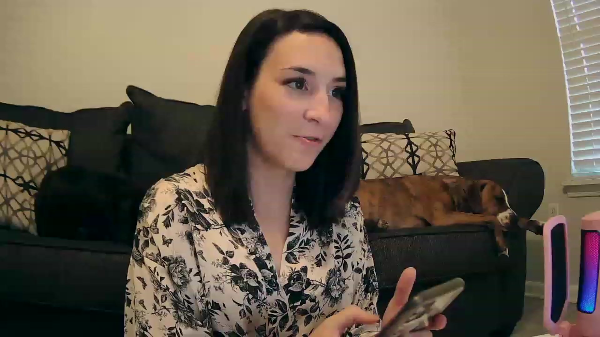 Gallery image thumbnail from datassjay's myfreecams stream on, 06/01/2023, 12:11 image 3 of 20