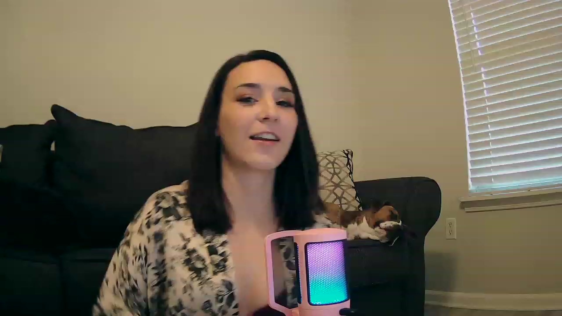 Gallery image thumbnail from datassjay's myfreecams stream on, 06/01/2023, 12:11 image 13 of 20