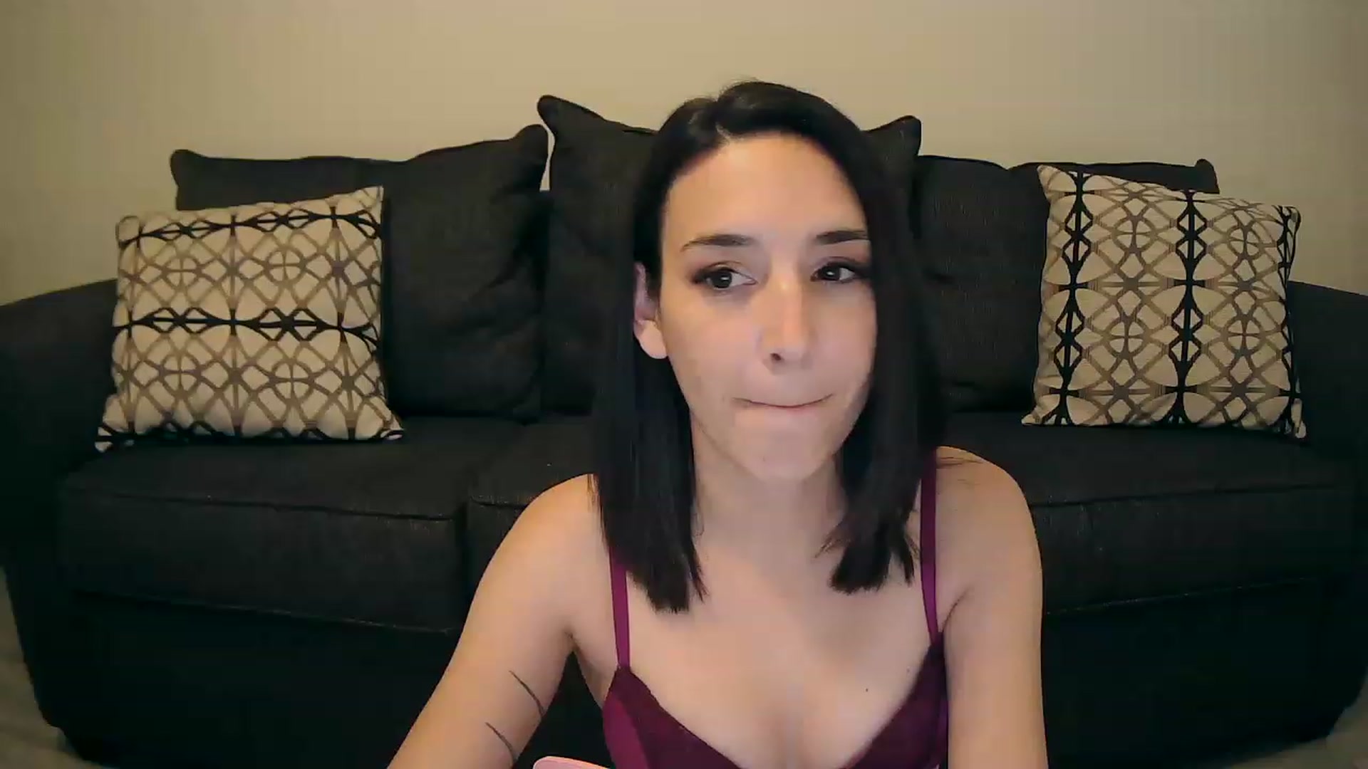 Gallery image thumbnail from datassjay's myfreecams stream on, 06/01/2023, 13:03 image 17 of 20