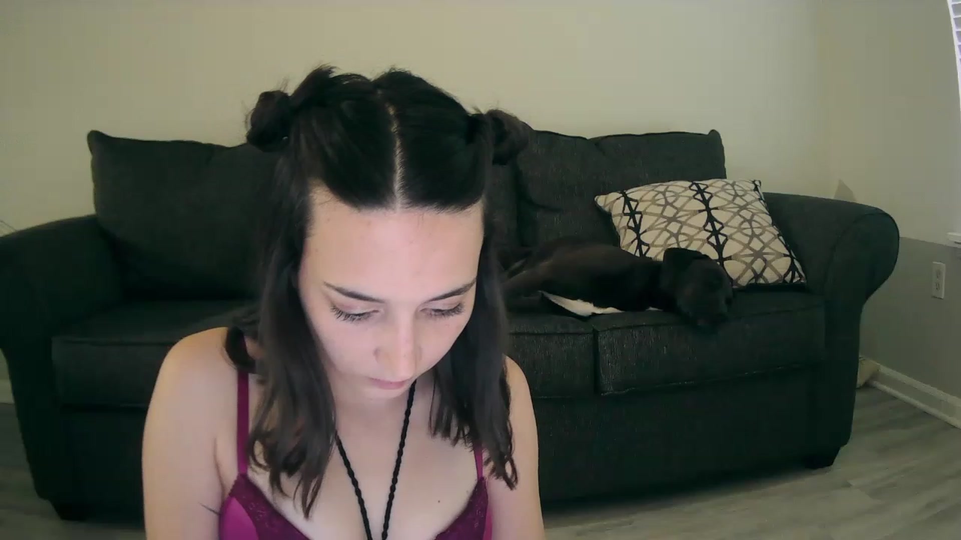 Gallery image thumbnail from datassjay's myfreecams stream on, 06/12/2023, 17:49 image 5 of 20